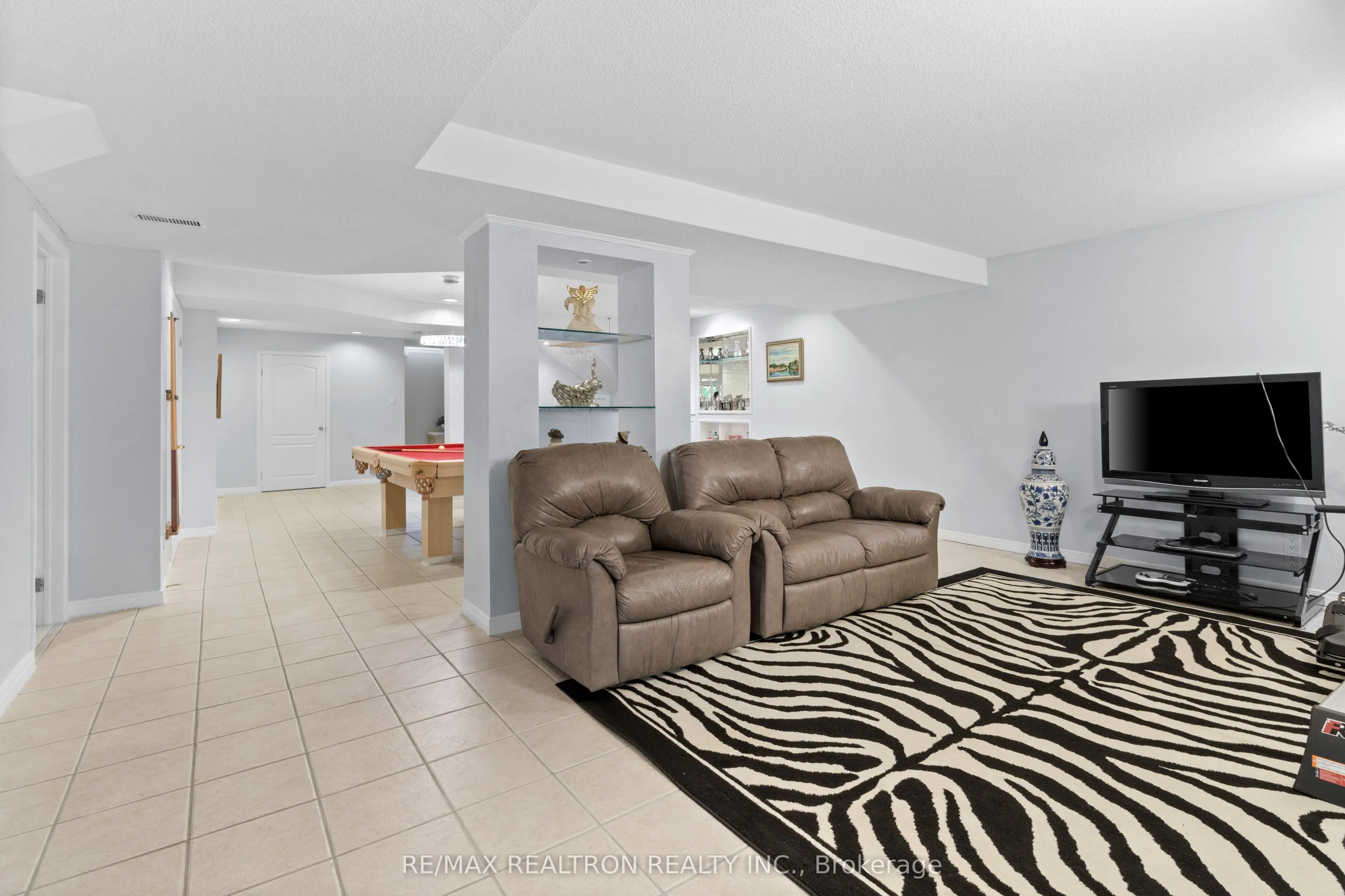 56 Sadot Court