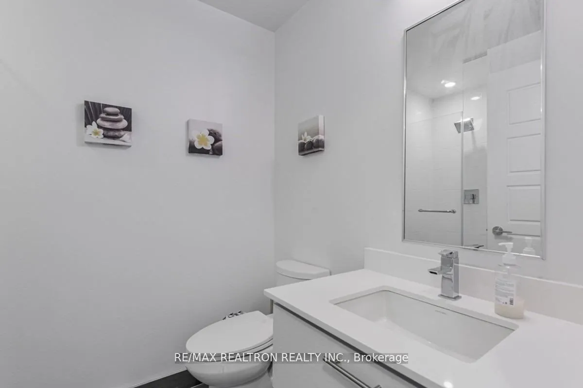 271 Sea Ray Avenue, #B206