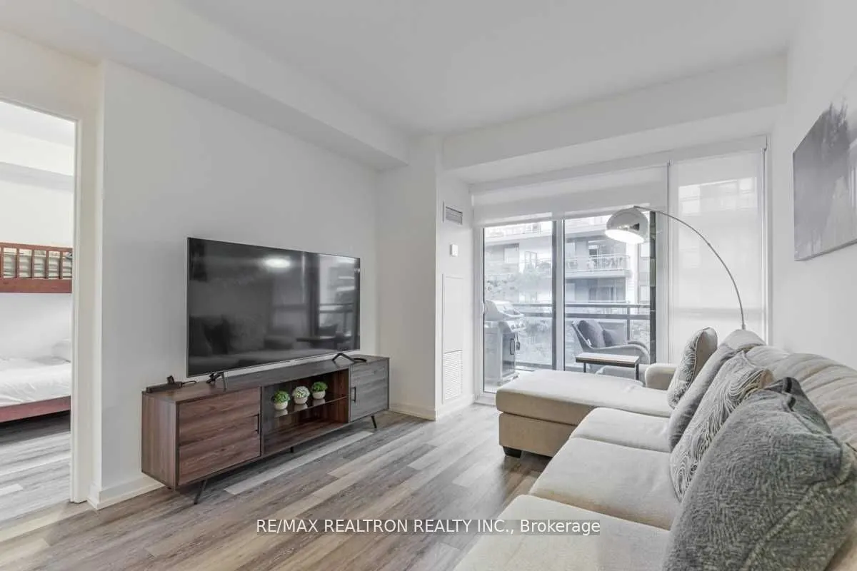 271 Sea Ray Avenue, #B206
