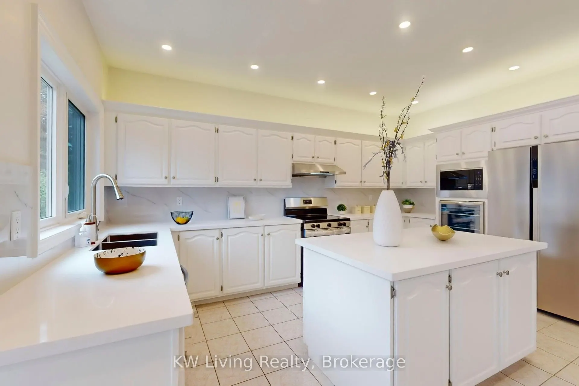 34 Glenarden Crescent