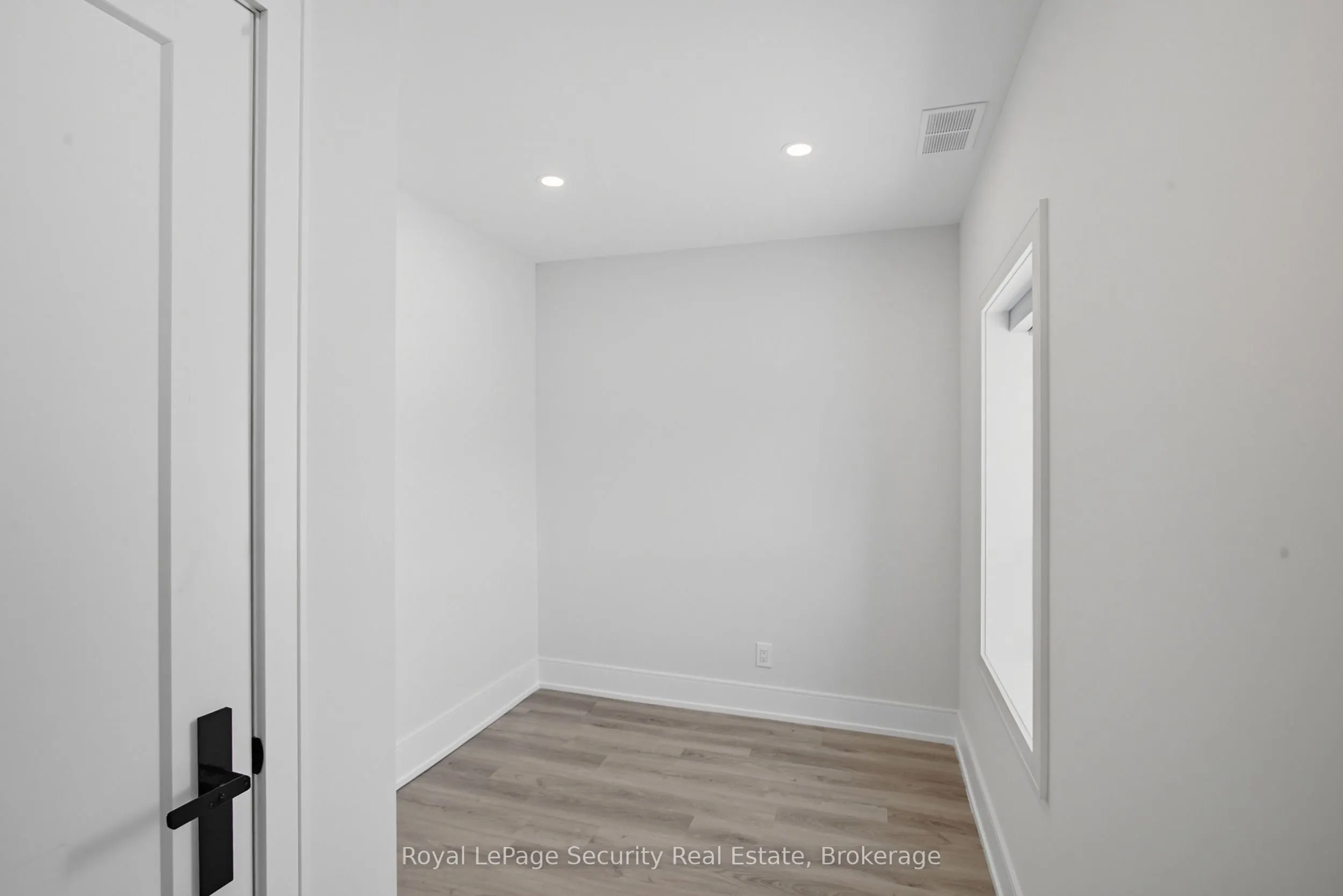 185 Main Street, #A