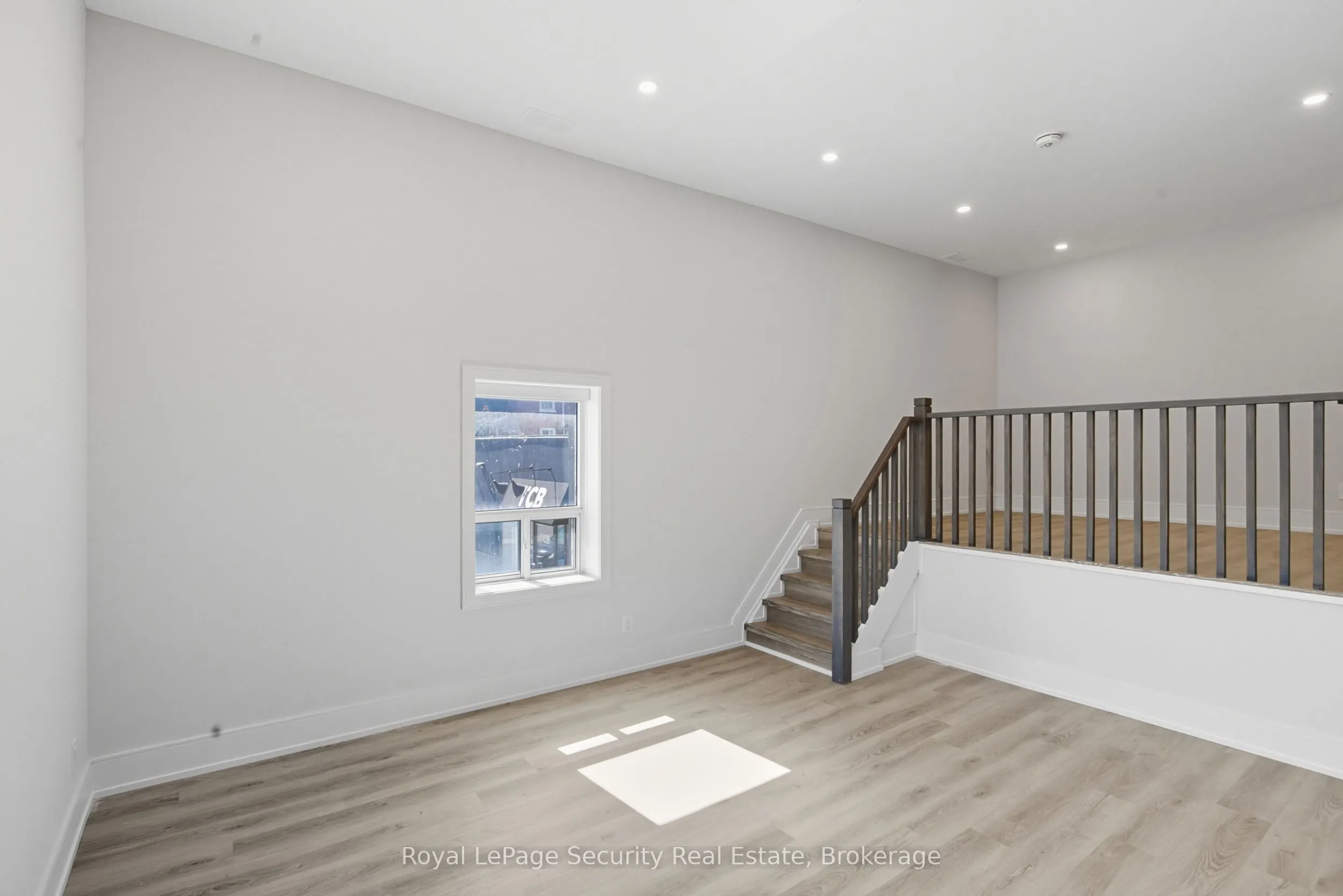 185 Main Street, #A