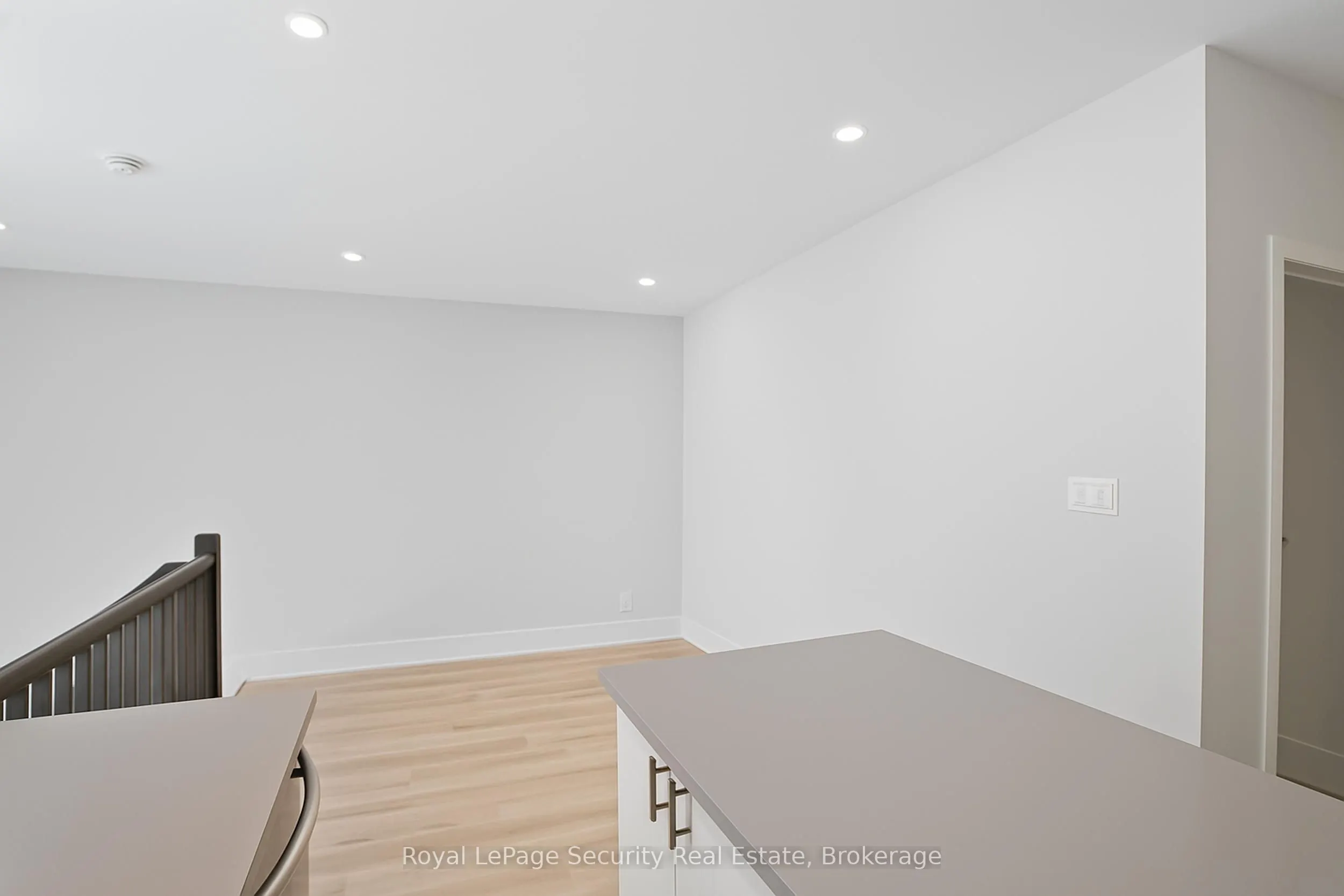 185 Main Street, #A