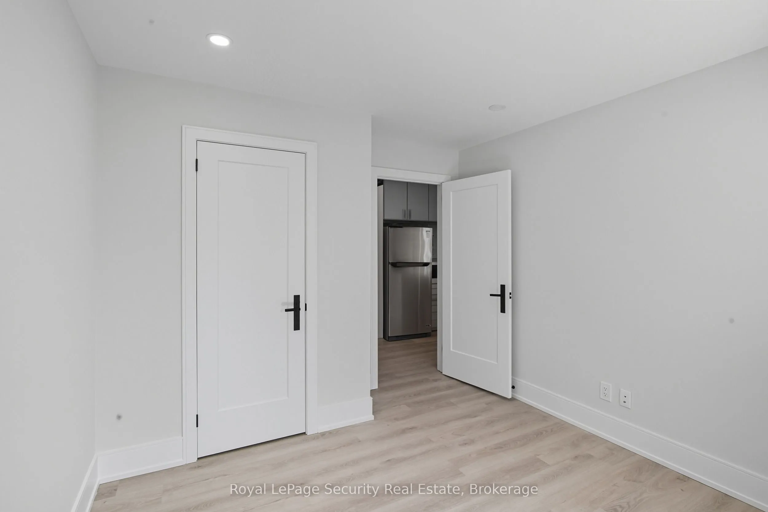 185 Main Street, #A