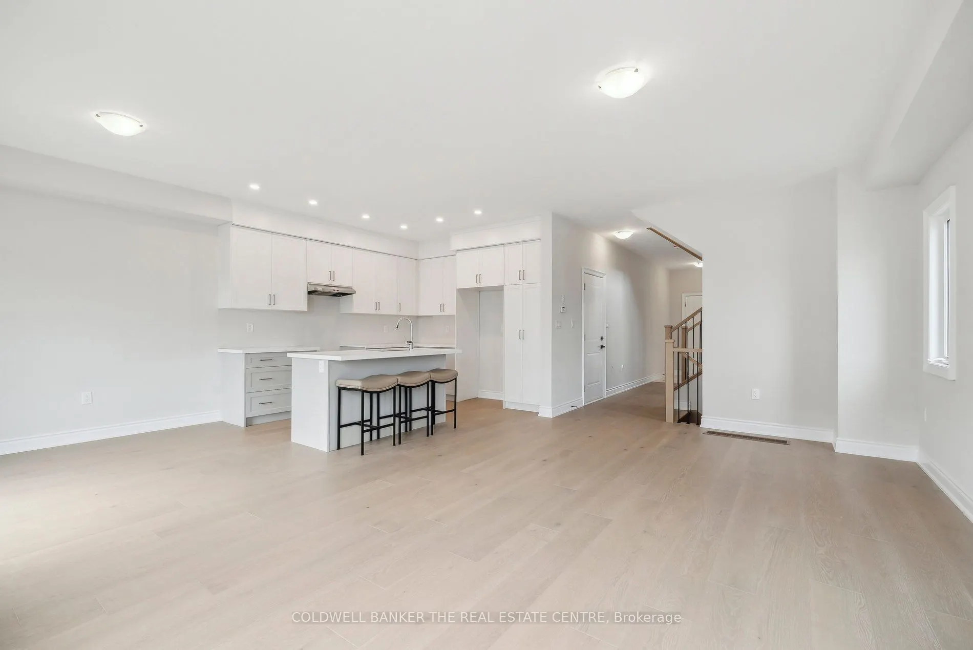 11 Hildred Cushing Way