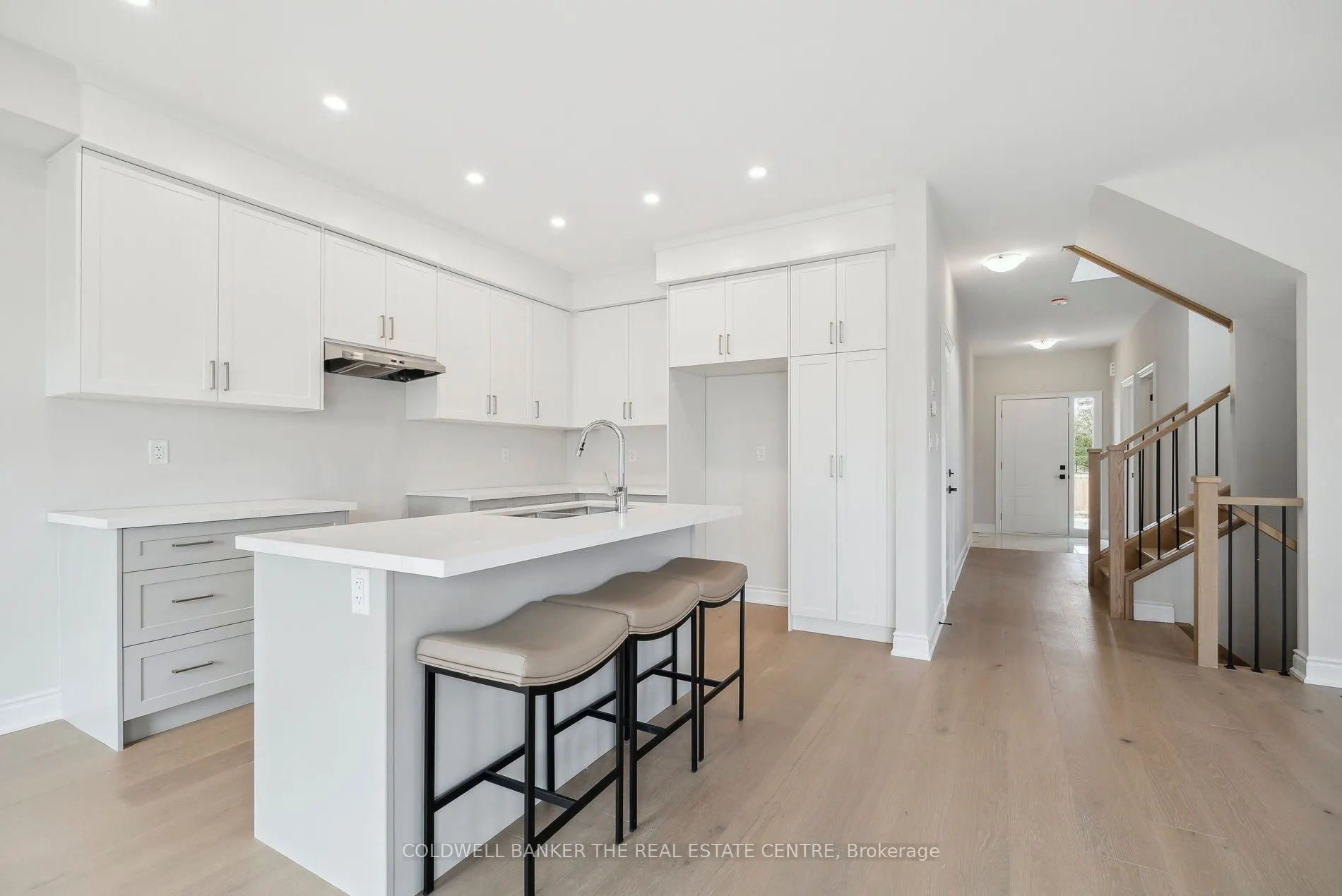 11 Hildred Cushing Way