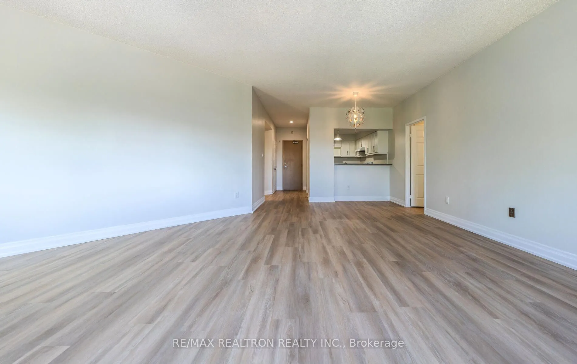 9 Chalmers Road, #Ph8