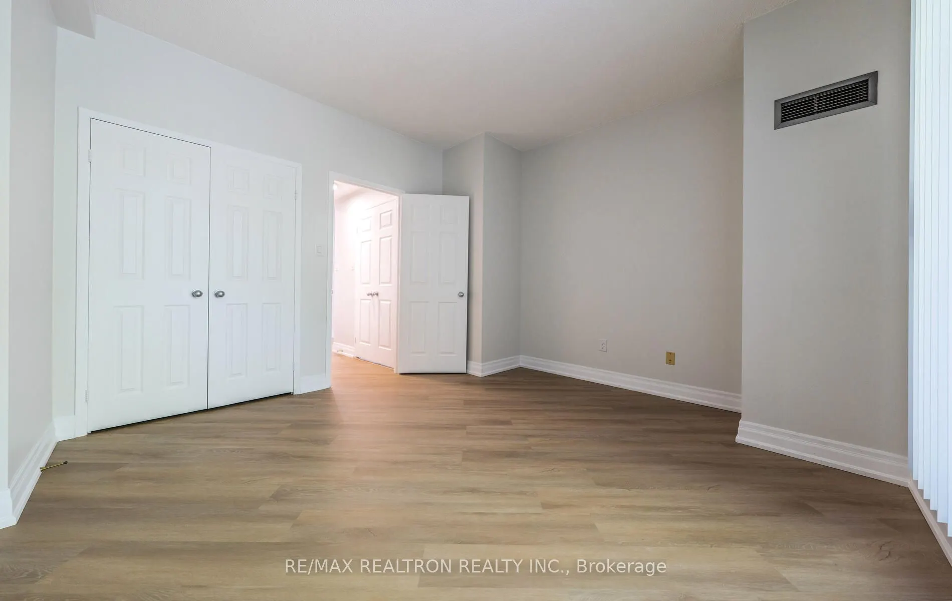9 Chalmers Road, #Ph8