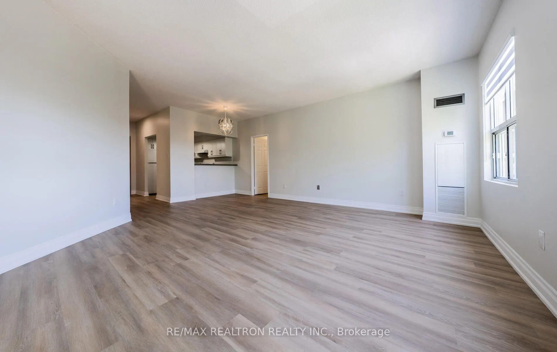 9 Chalmers Road, #Ph8