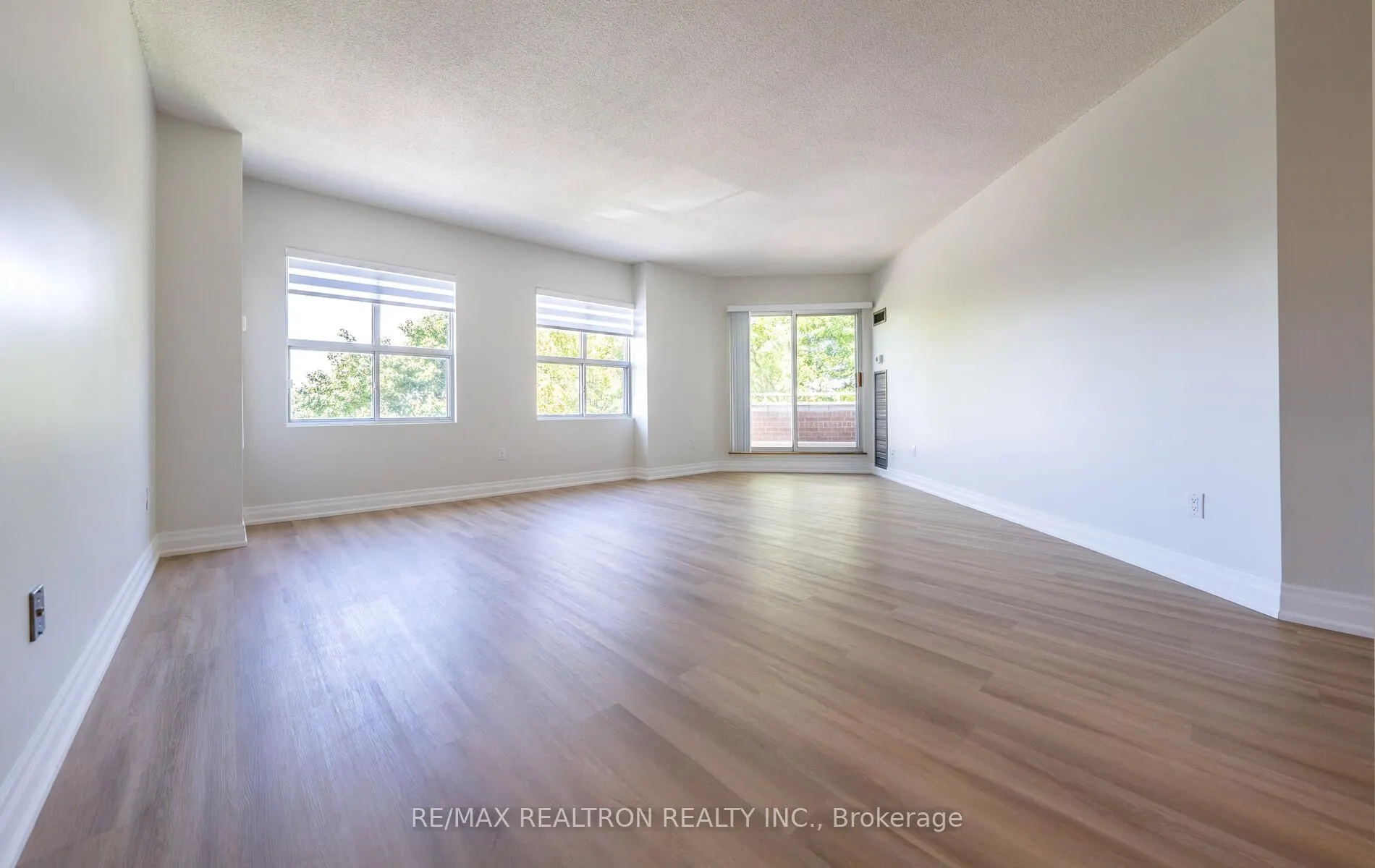 9 Chalmers Road, #Ph8