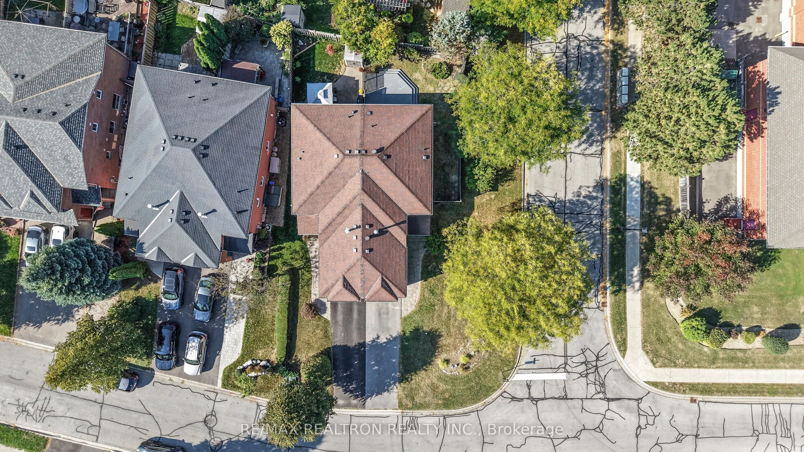 558 Willowick Drive