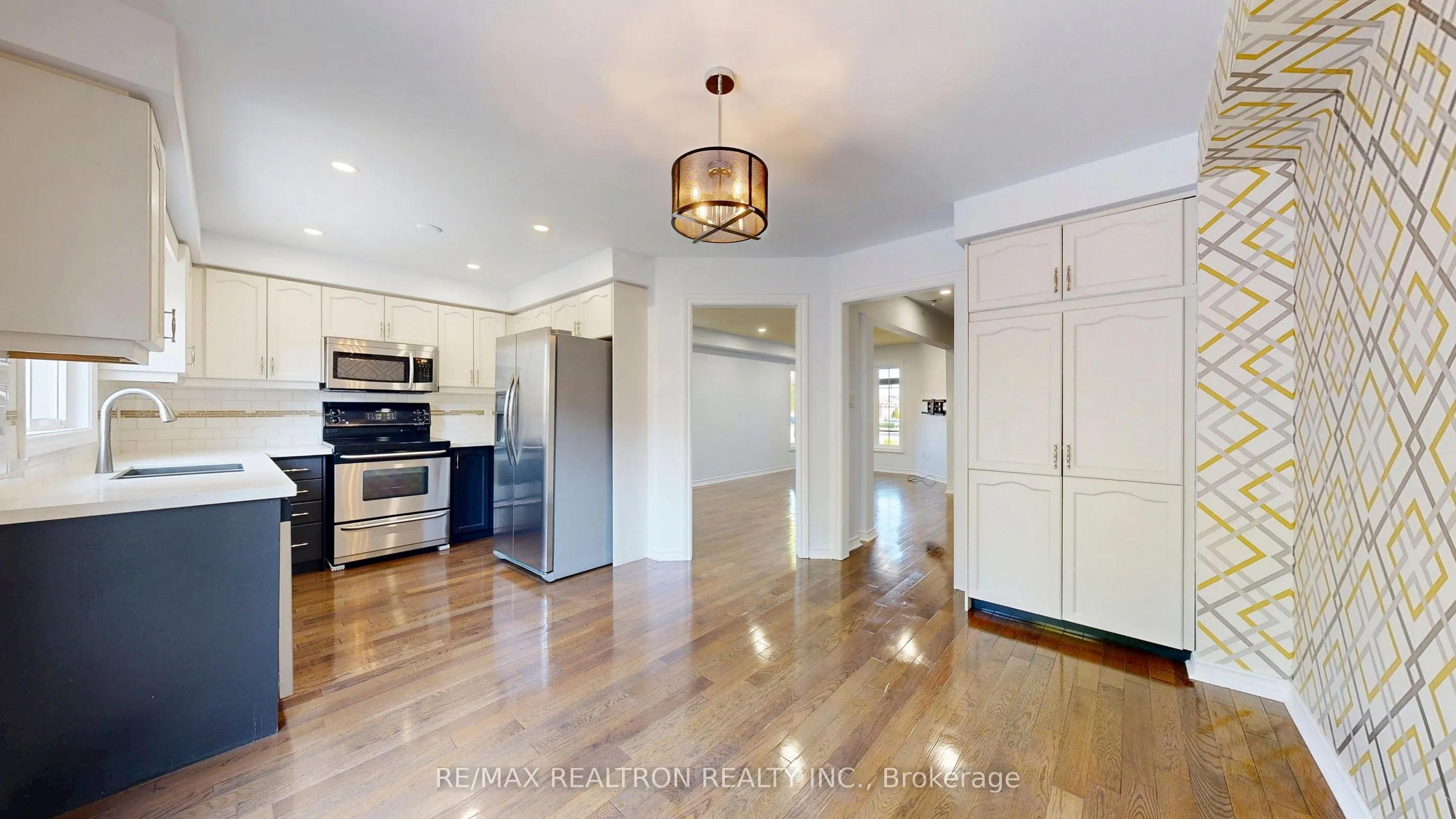 558 Willowick Drive