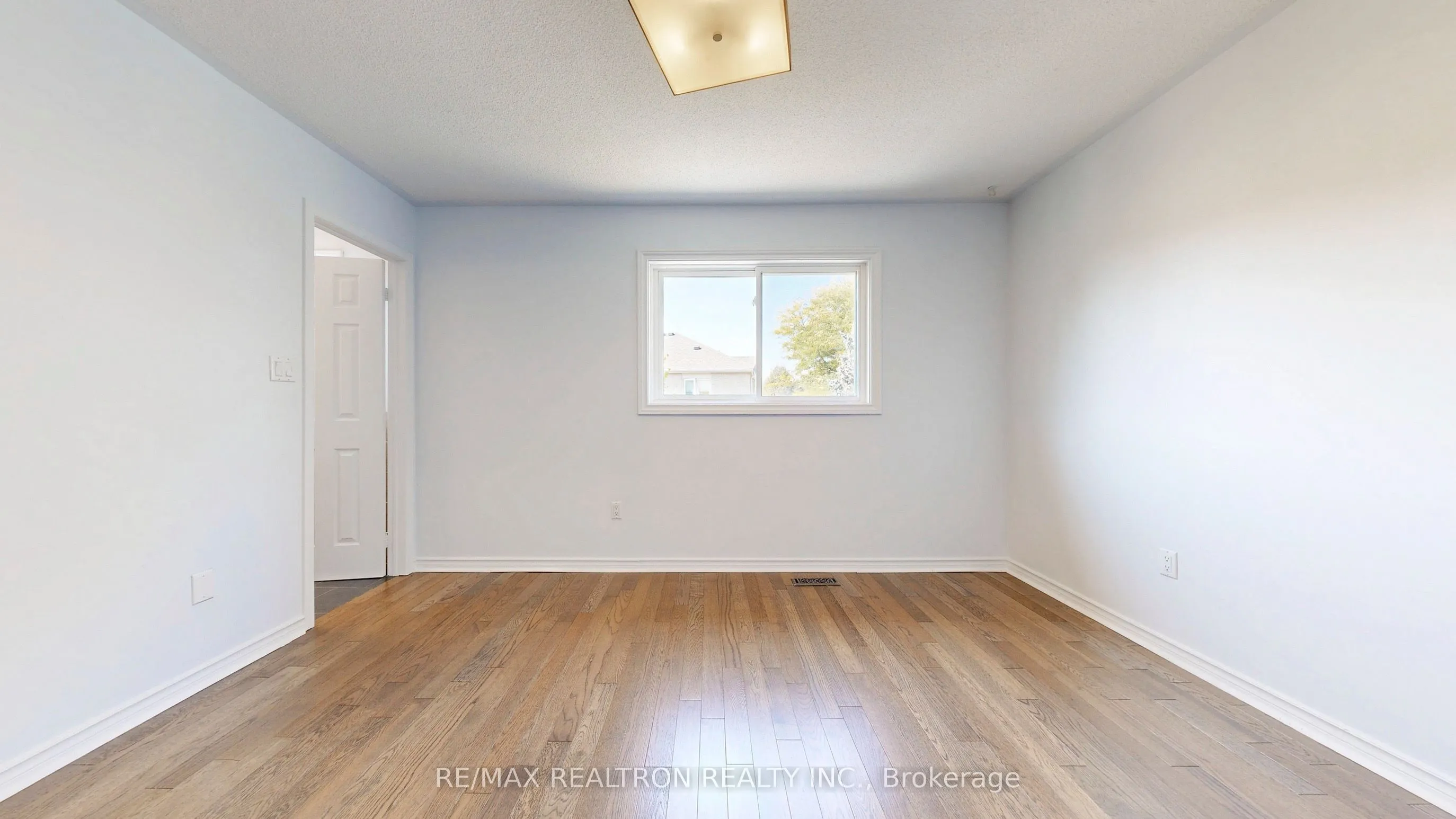 558 Willowick Drive