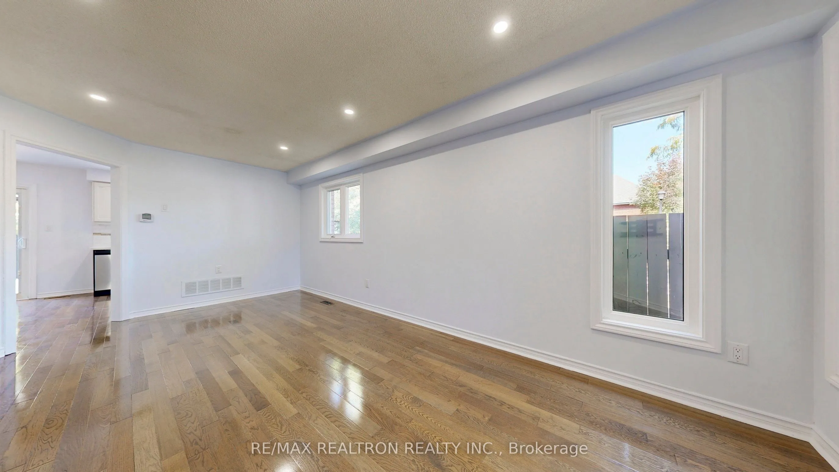 558 Willowick Drive