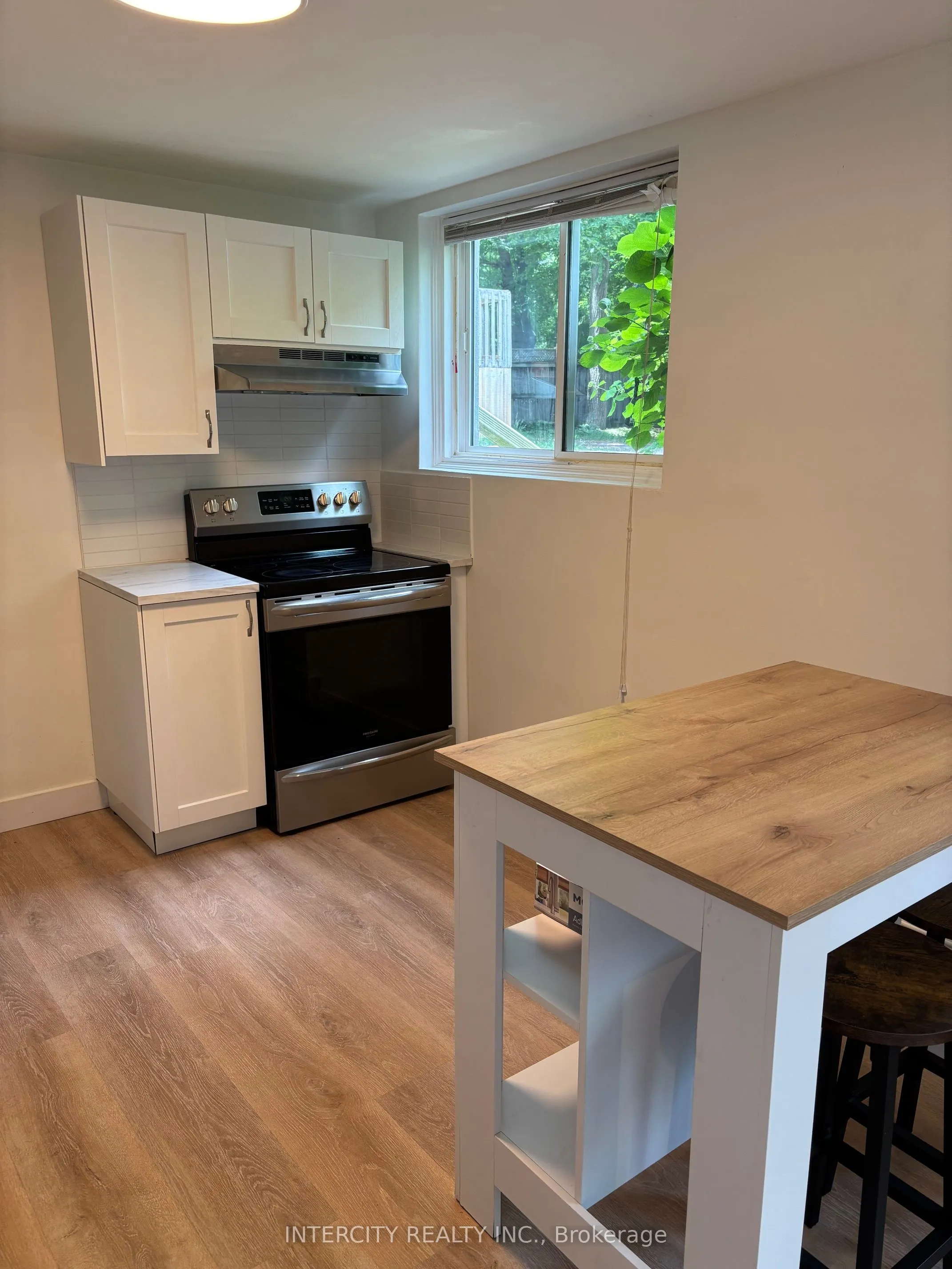 363 Andrew Street, #1