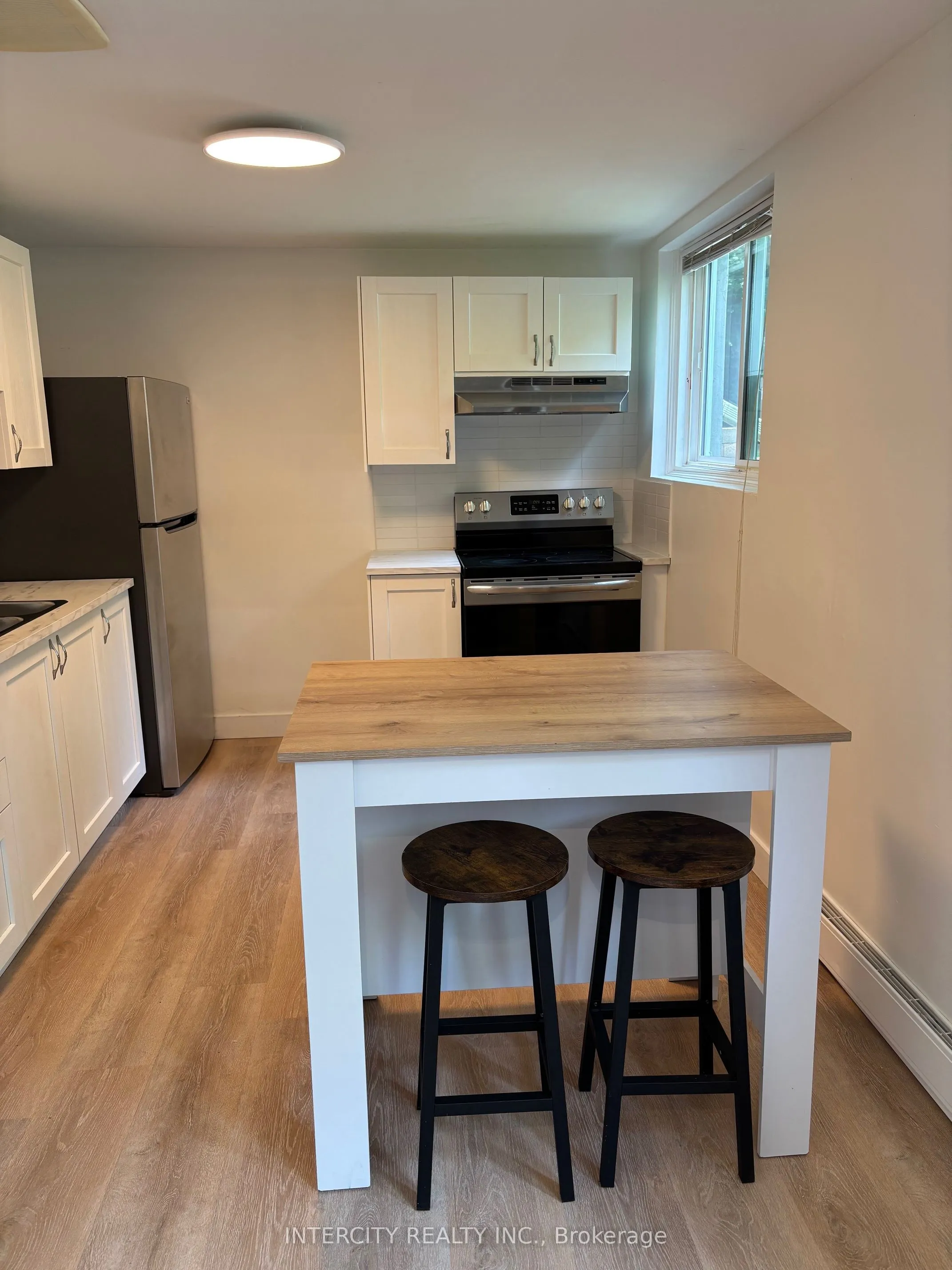 363 Andrew Street, #1