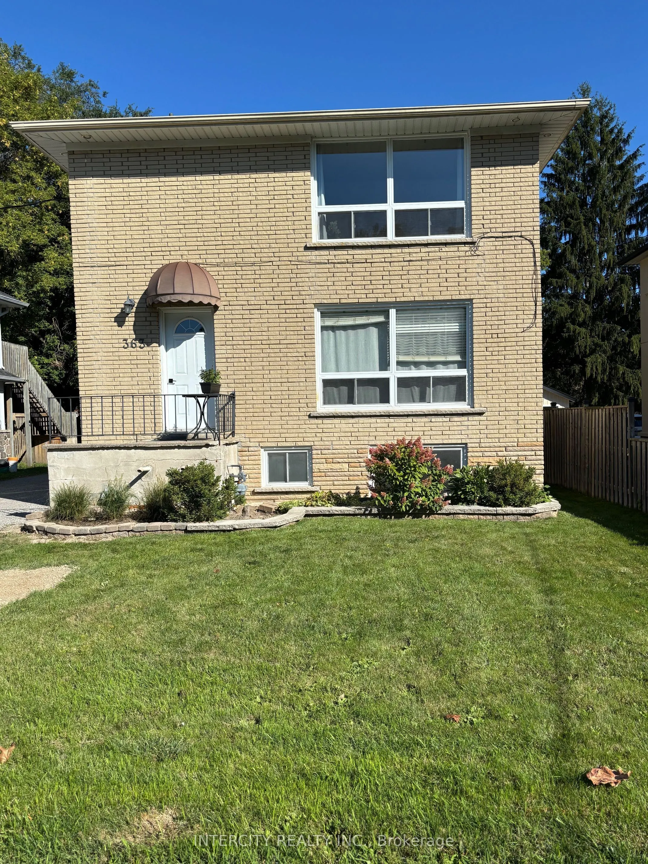 363 Andrew Street, #1