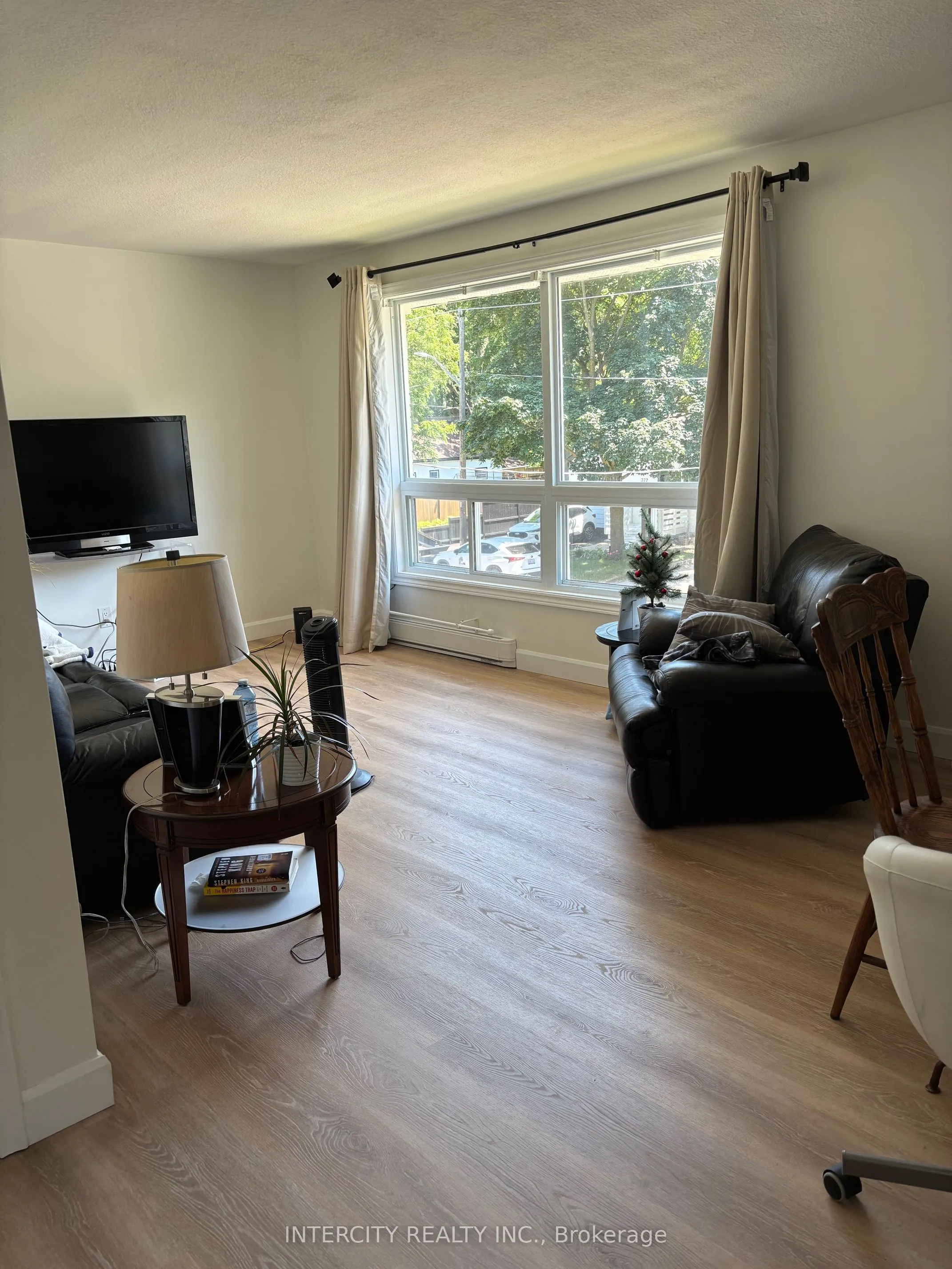 363 Andrew Street, #3