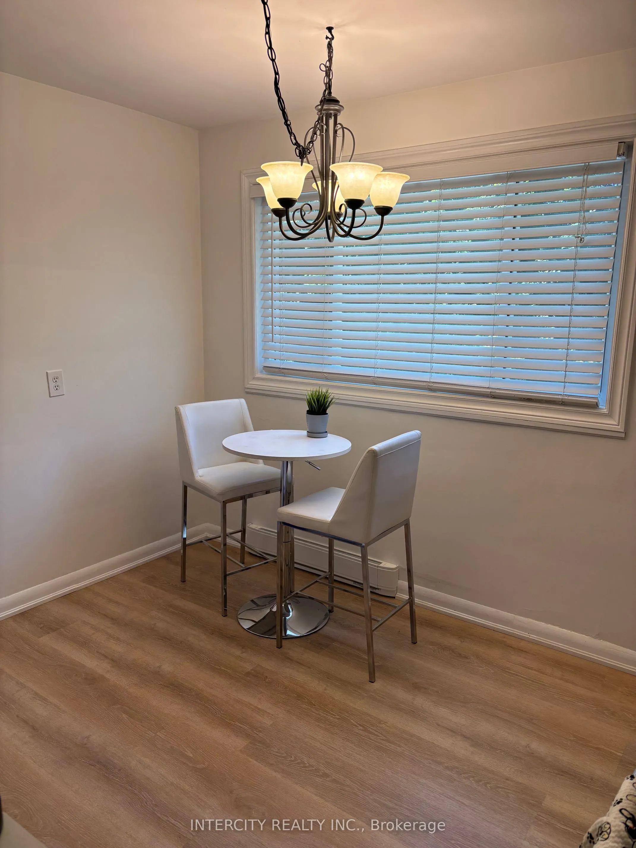 363 Andrew Street, #3