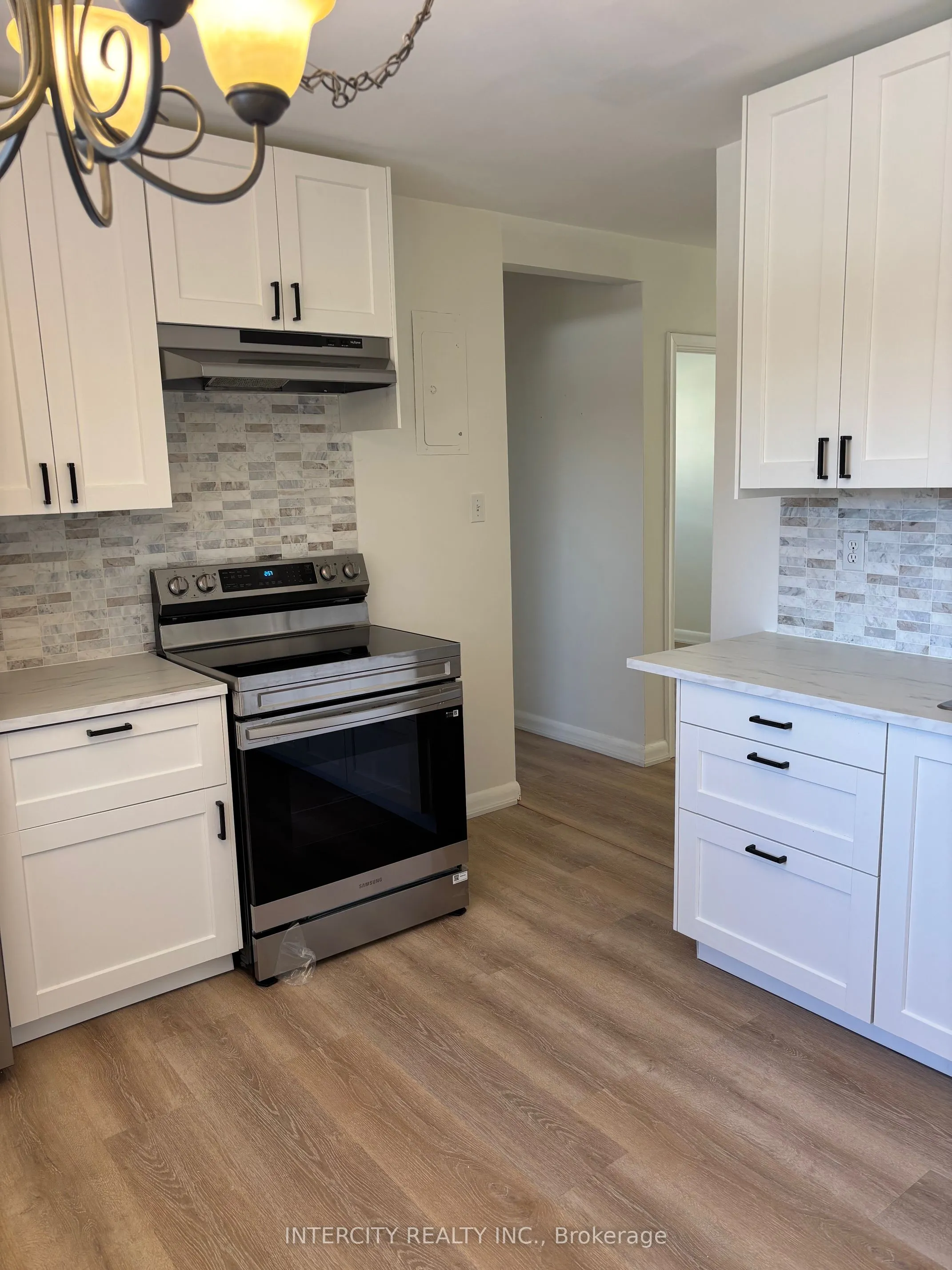 363 Andrew Street, #3
