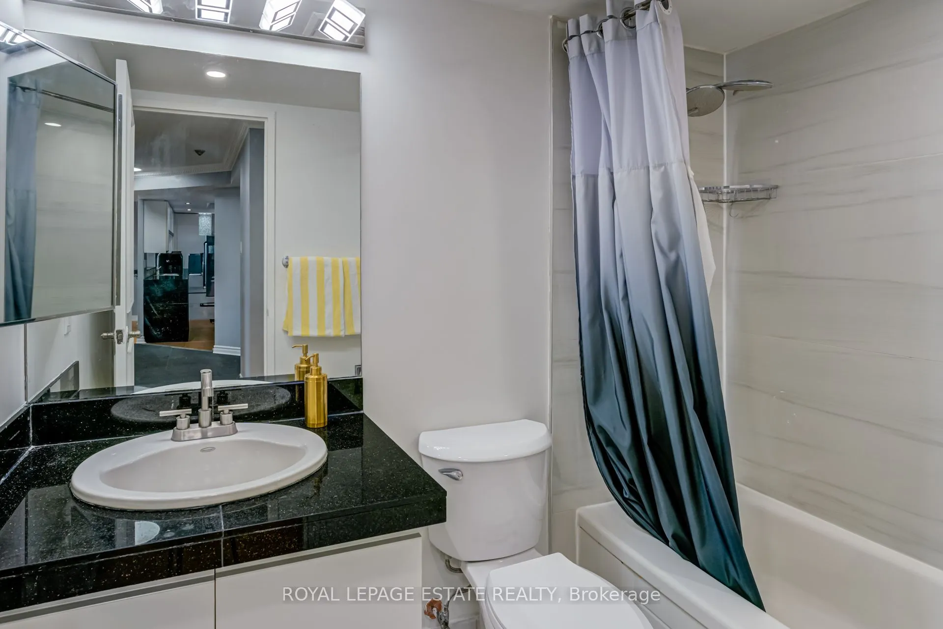 7440 Bathurst Street, #706