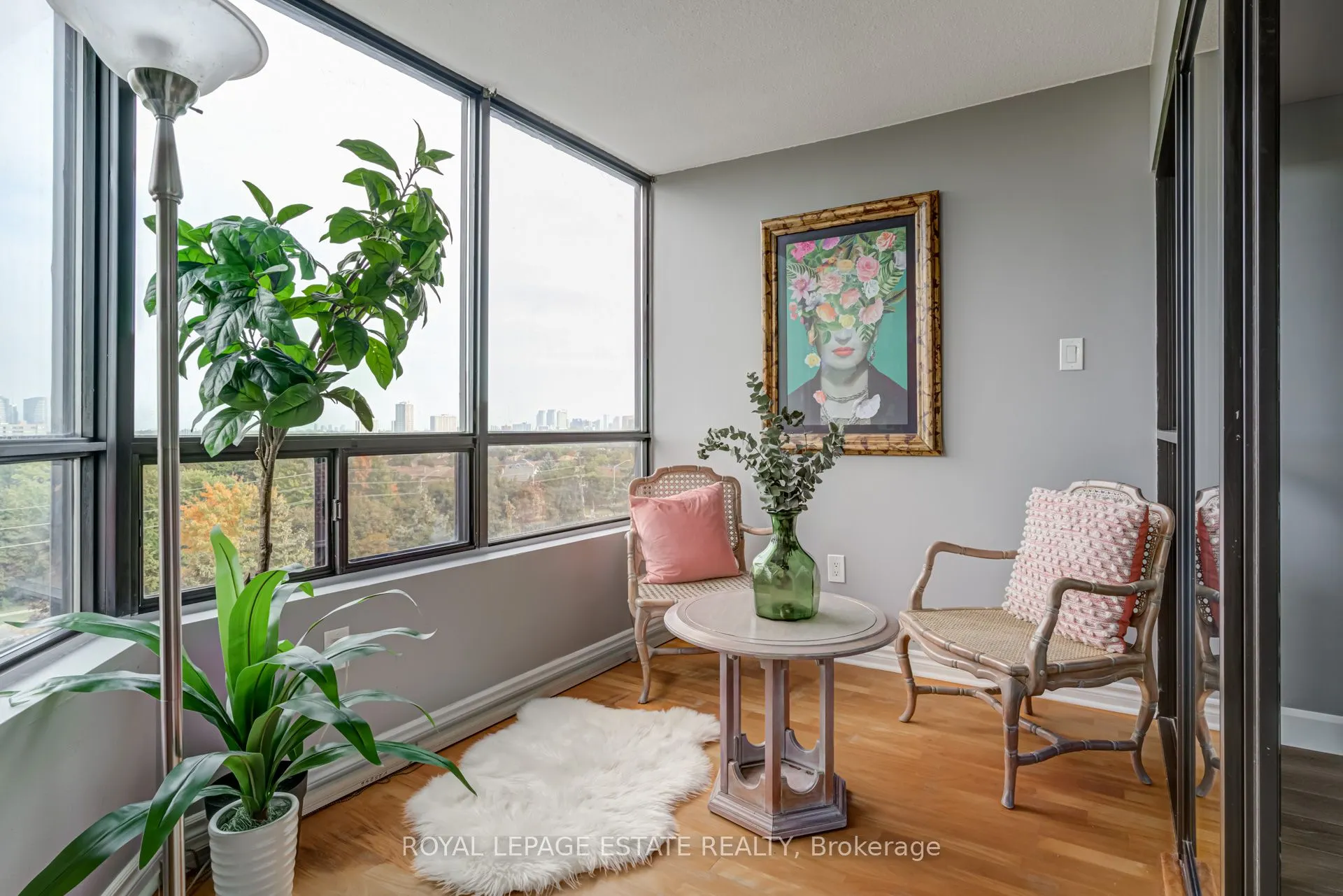 7440 Bathurst Street, #706
