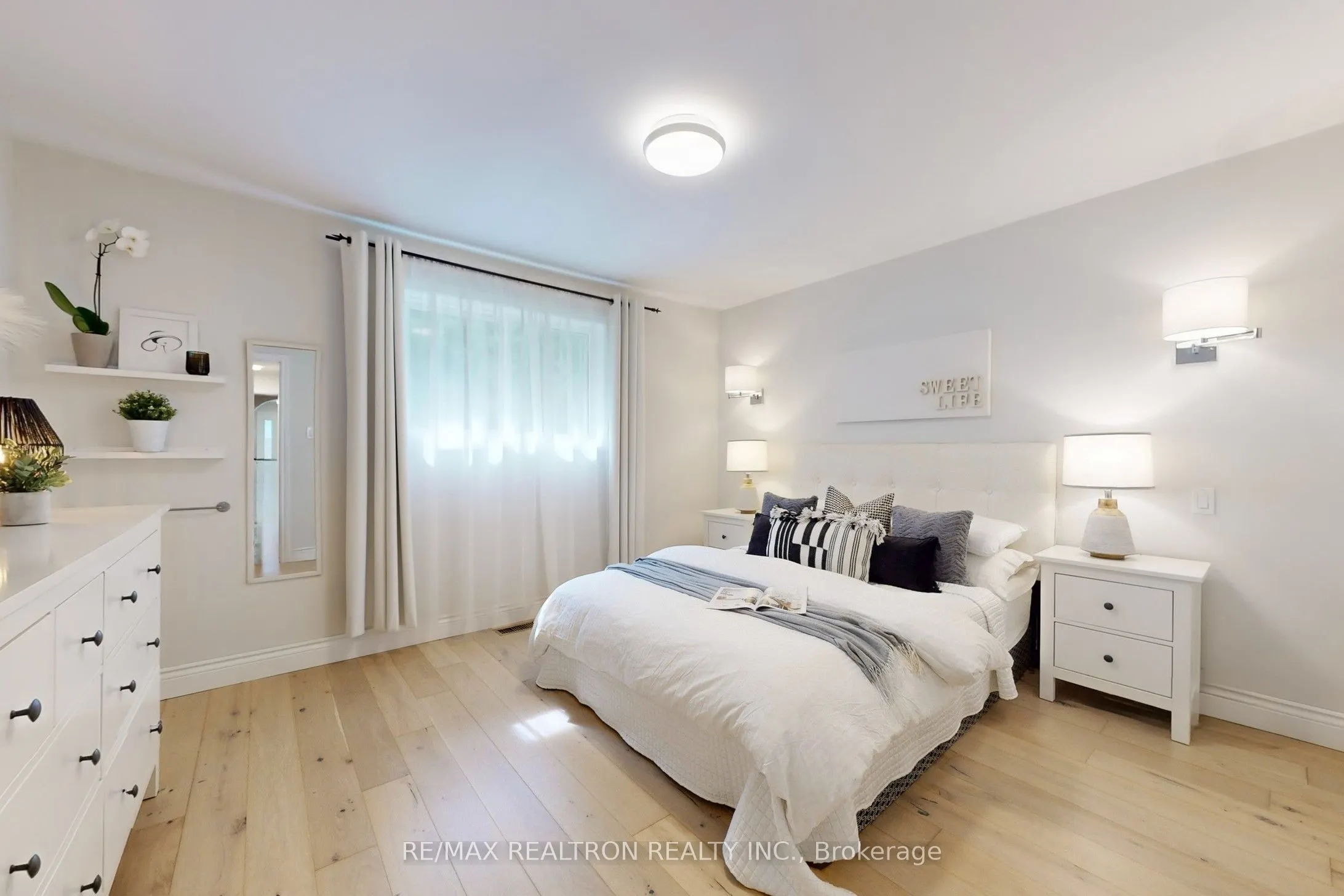 6 Coral Harbour Crescent