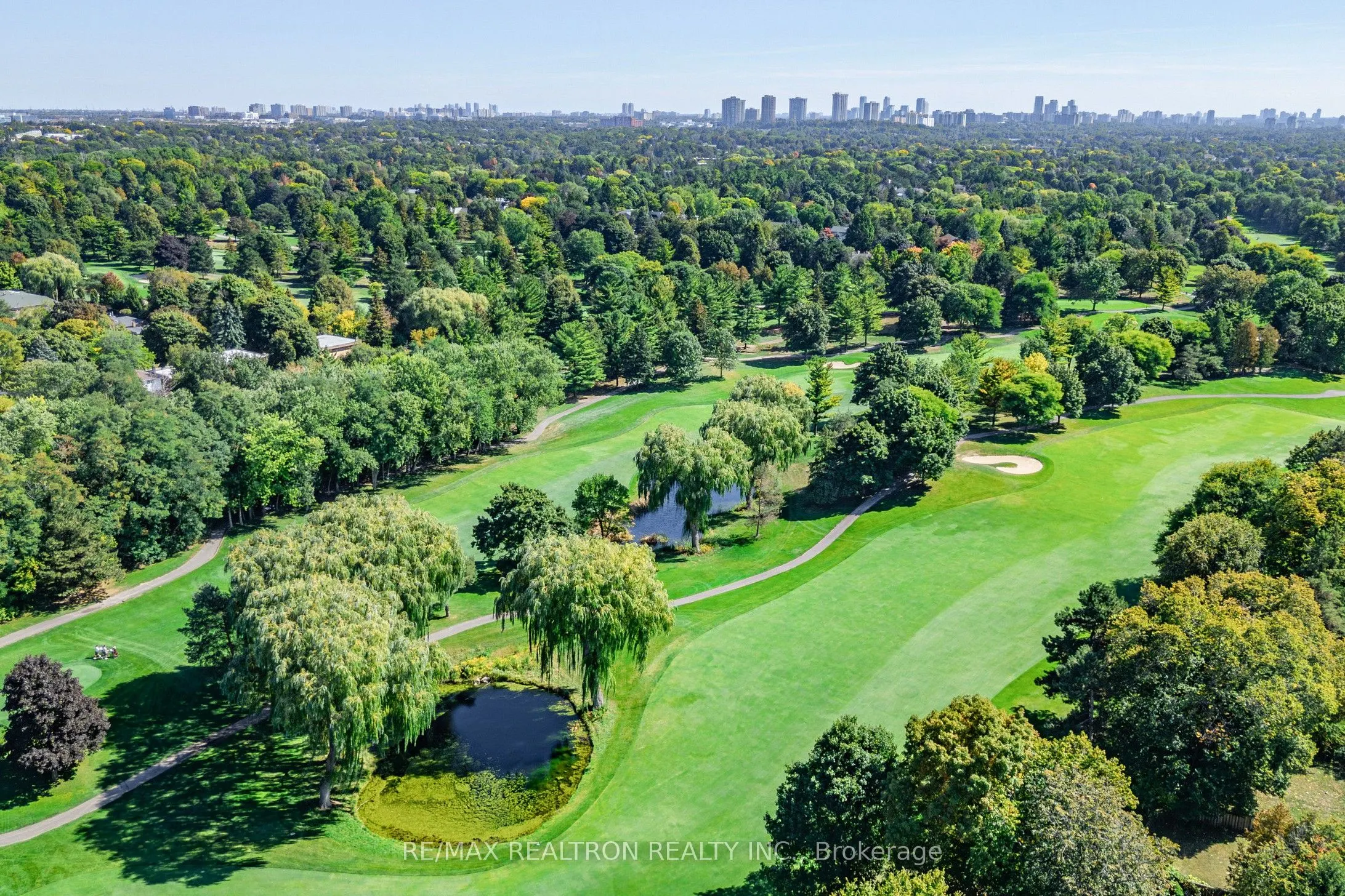 6 Coral Harbour Crescent