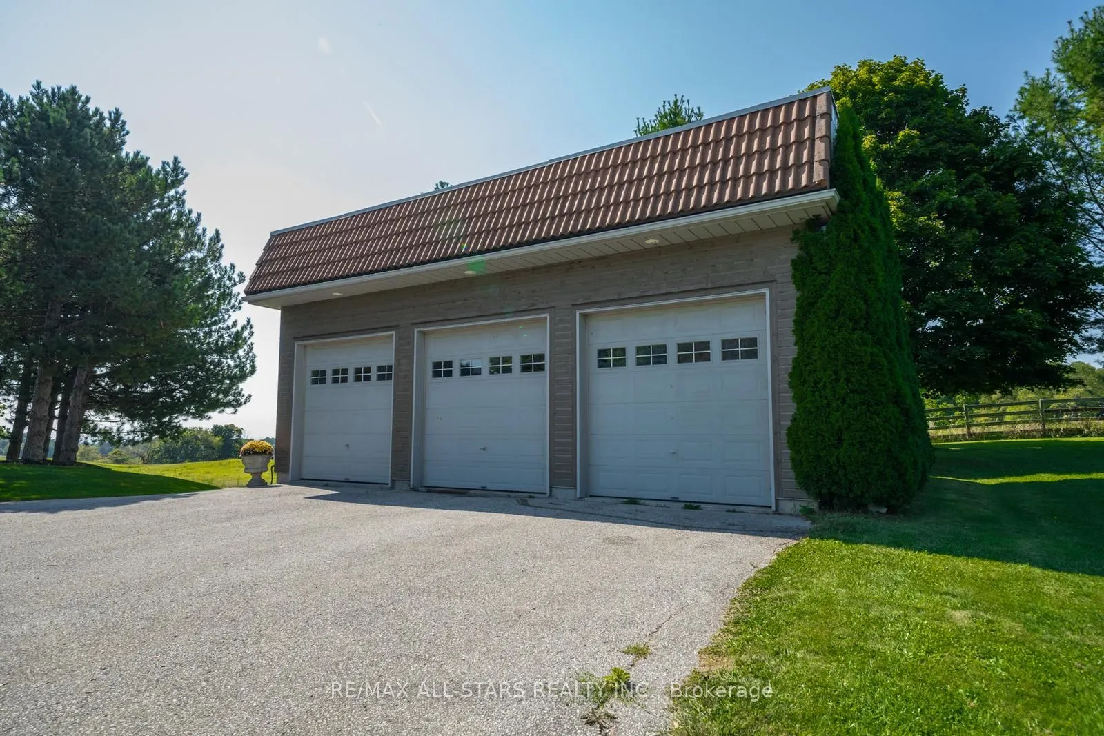 1900 Concession 4 Road