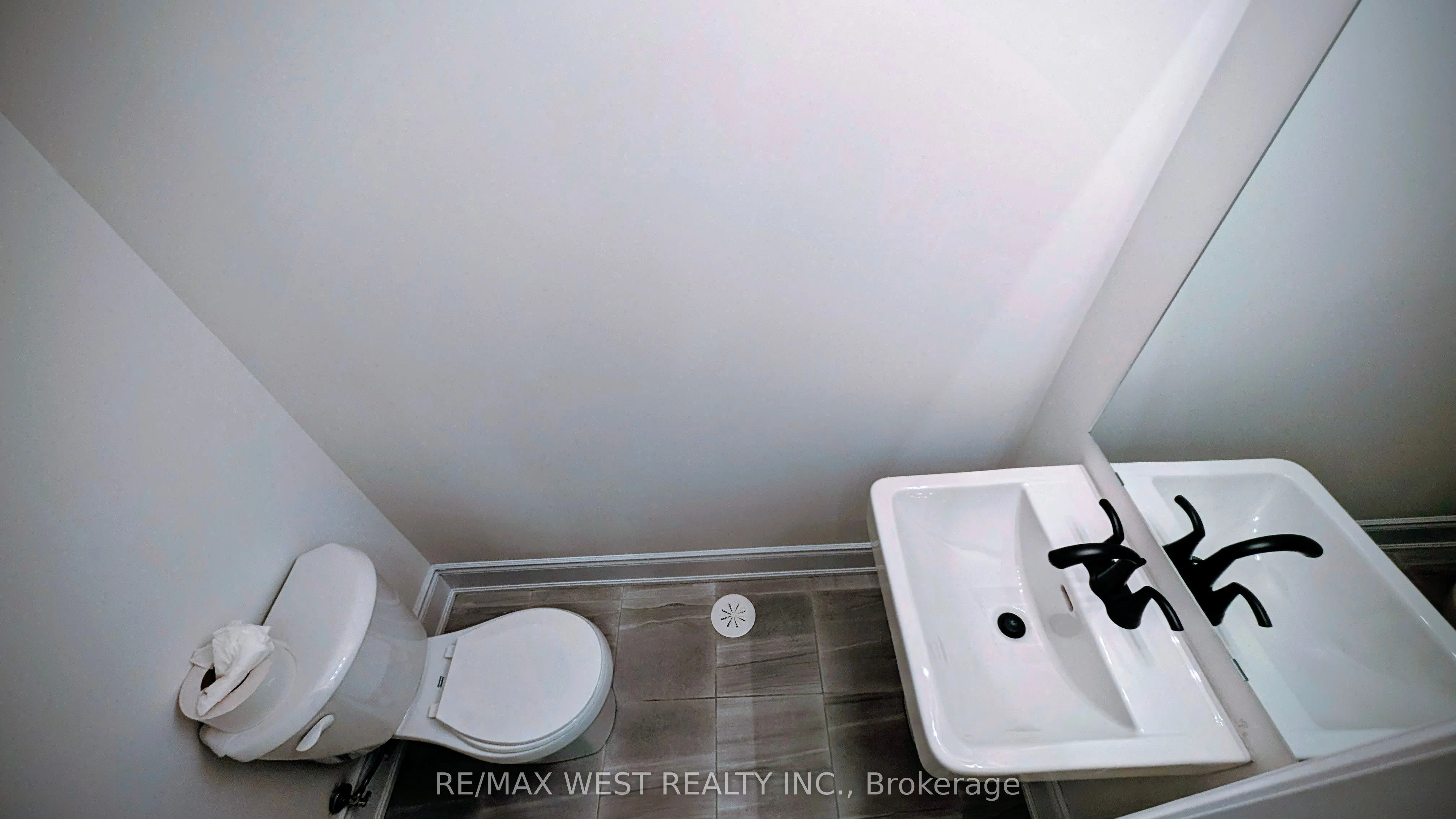 138 Wascana Road