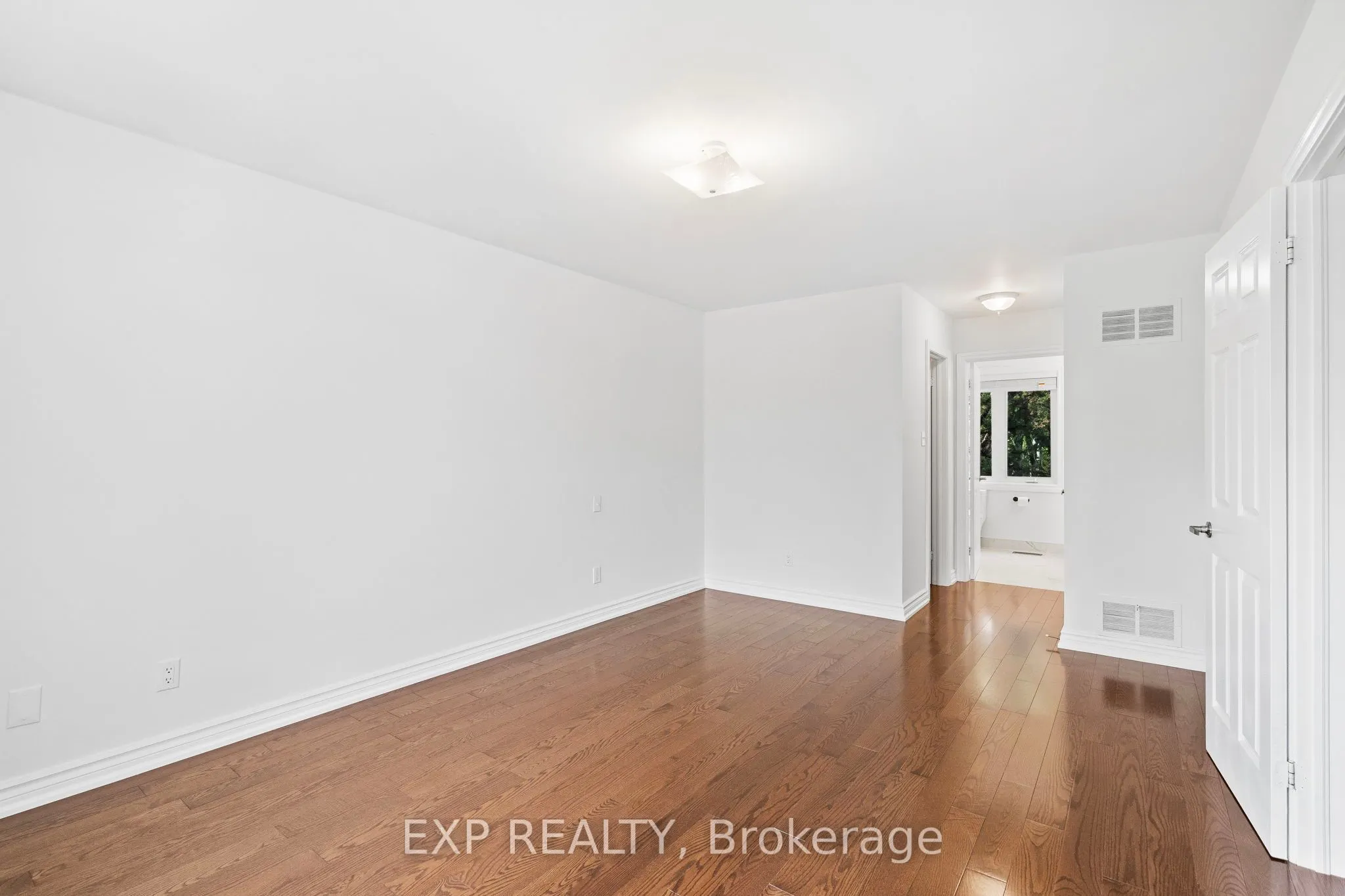 17 Gordon Rowe Crescent