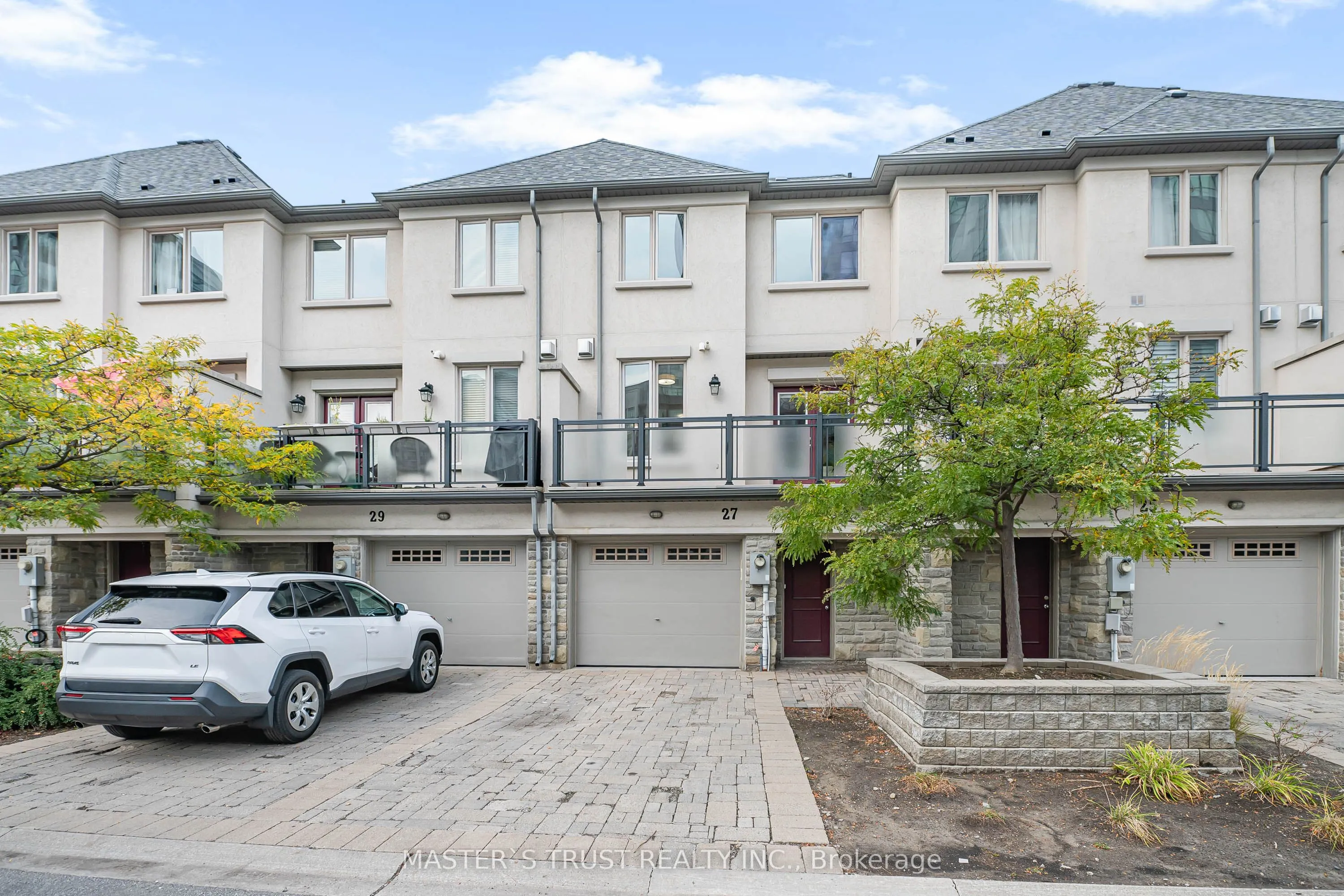 27 Beverley Glen Boulevard, #88