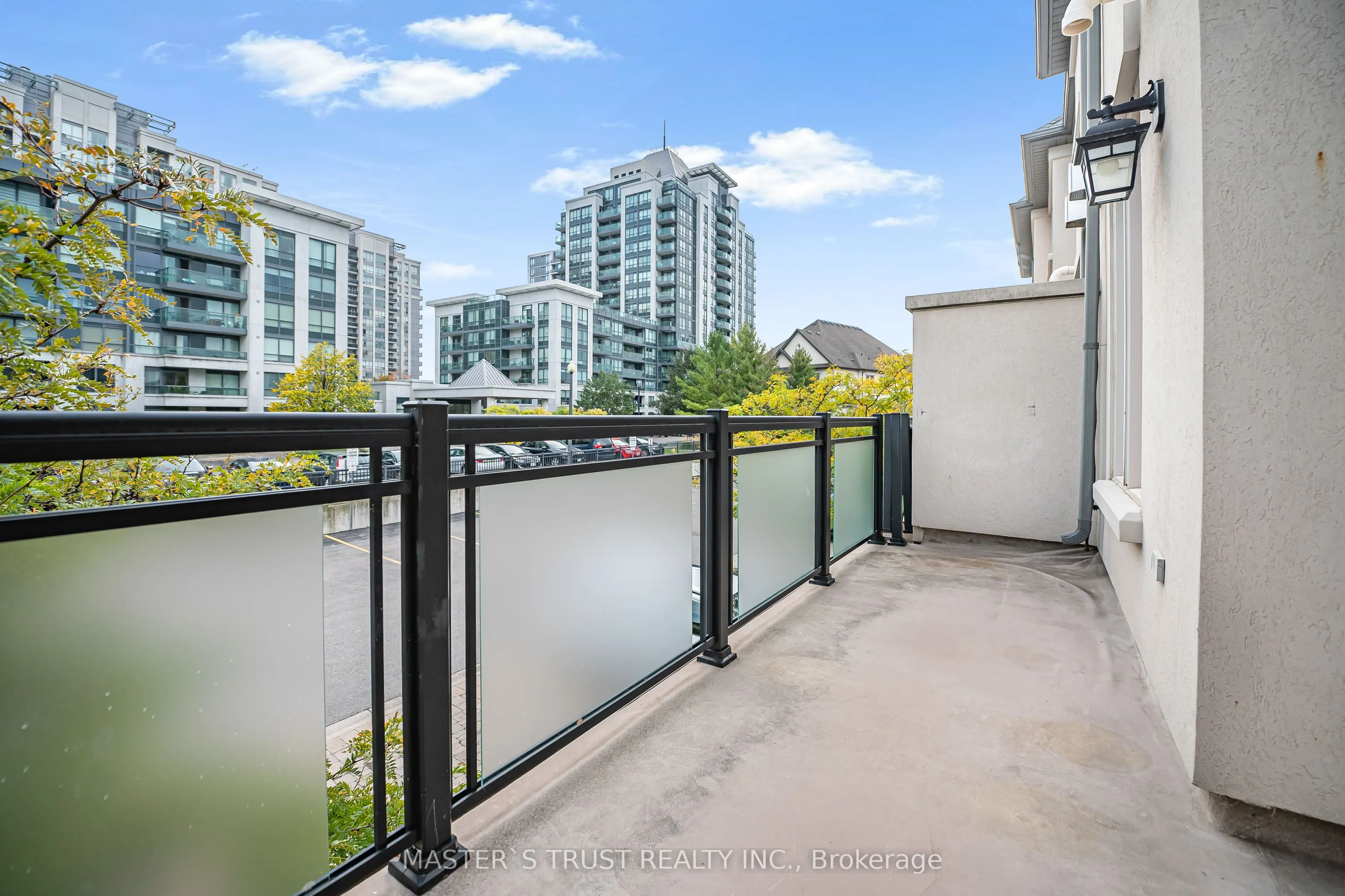 27 Beverley Glen Boulevard, #88