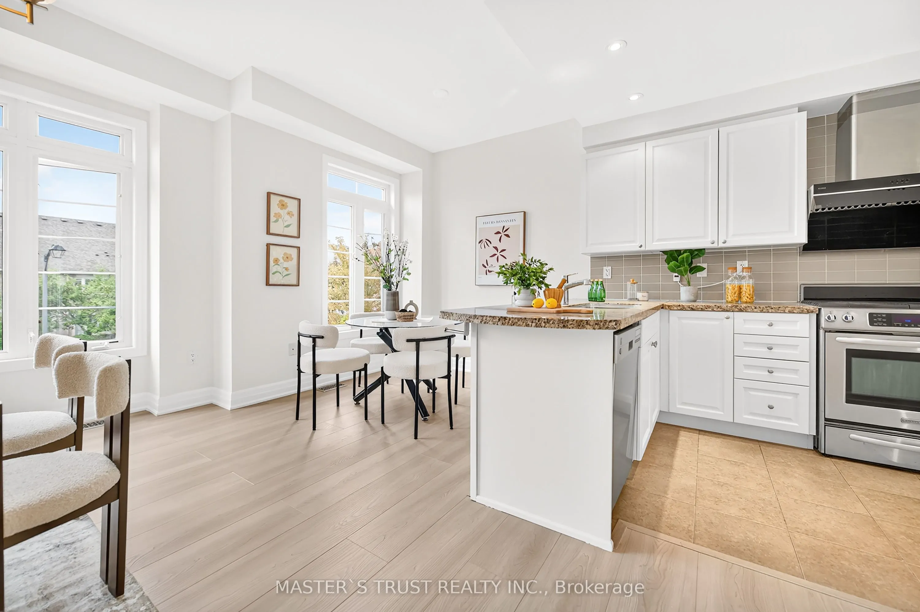 27 Beverley Glen Boulevard, #88