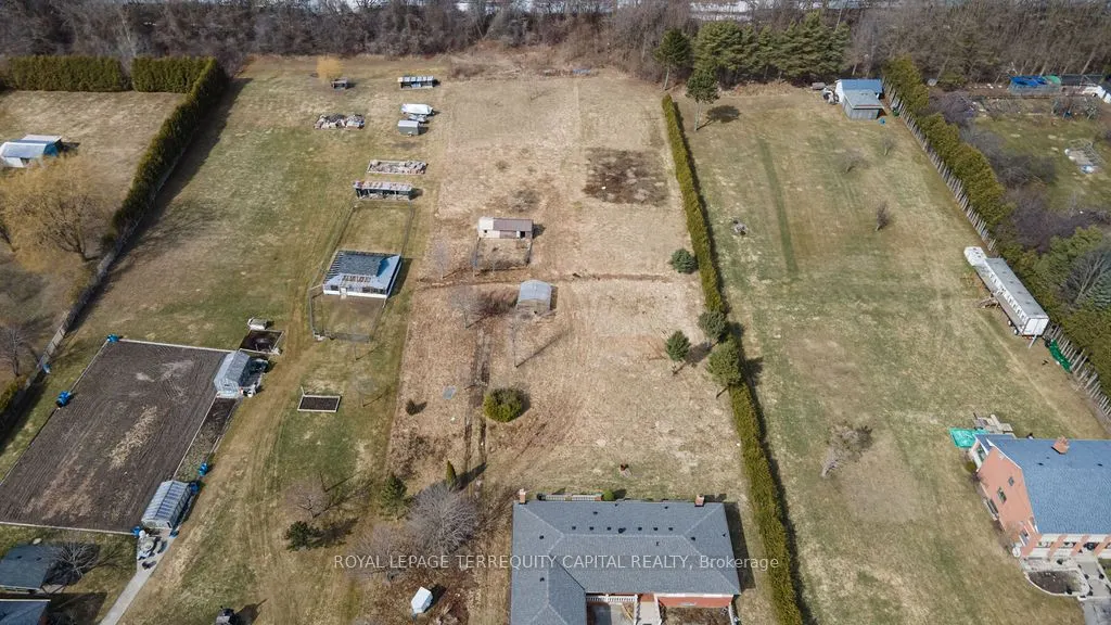 2104 St John's Side Road