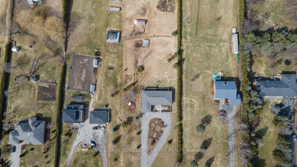 2104 St John's Side Road