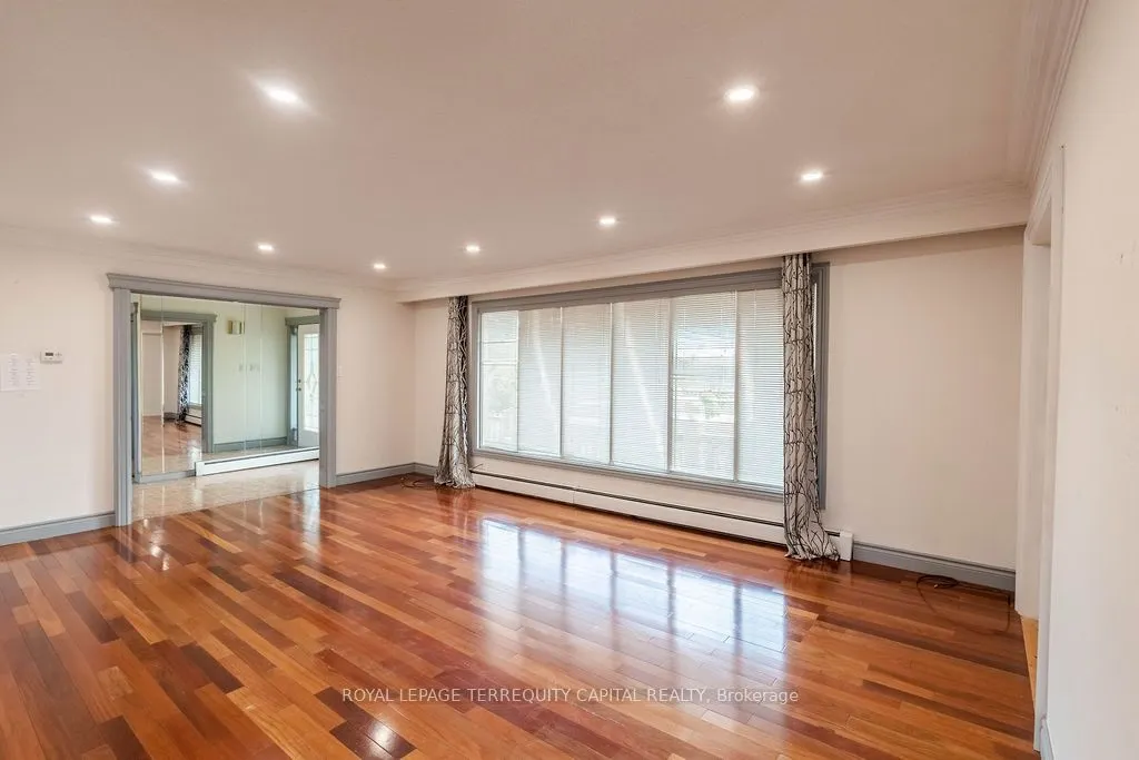 2104 St John's Side Road