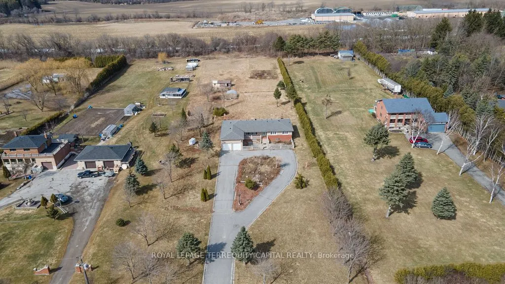 2104 St John's Side Road