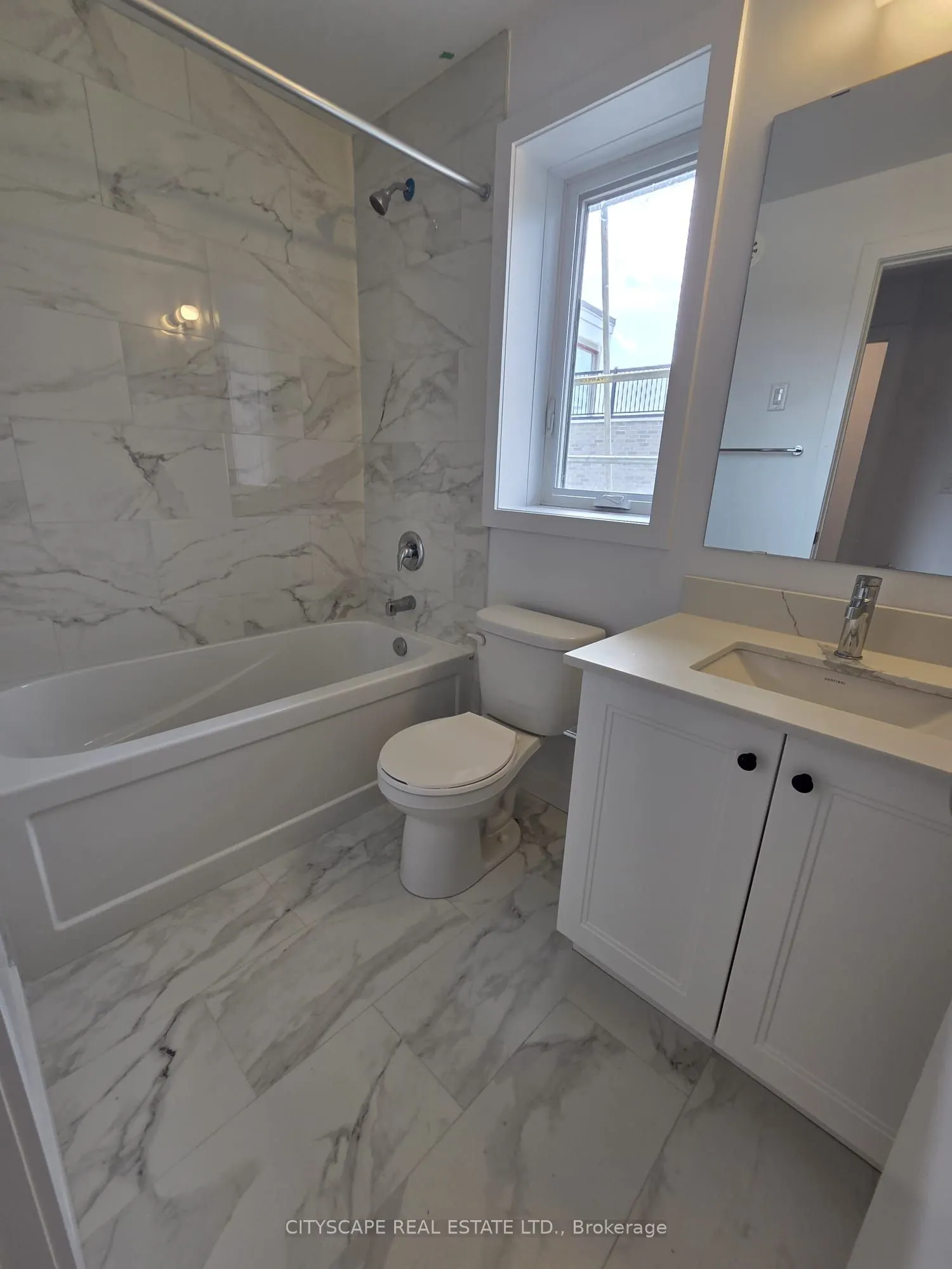 5 Bancroft Lane, #314