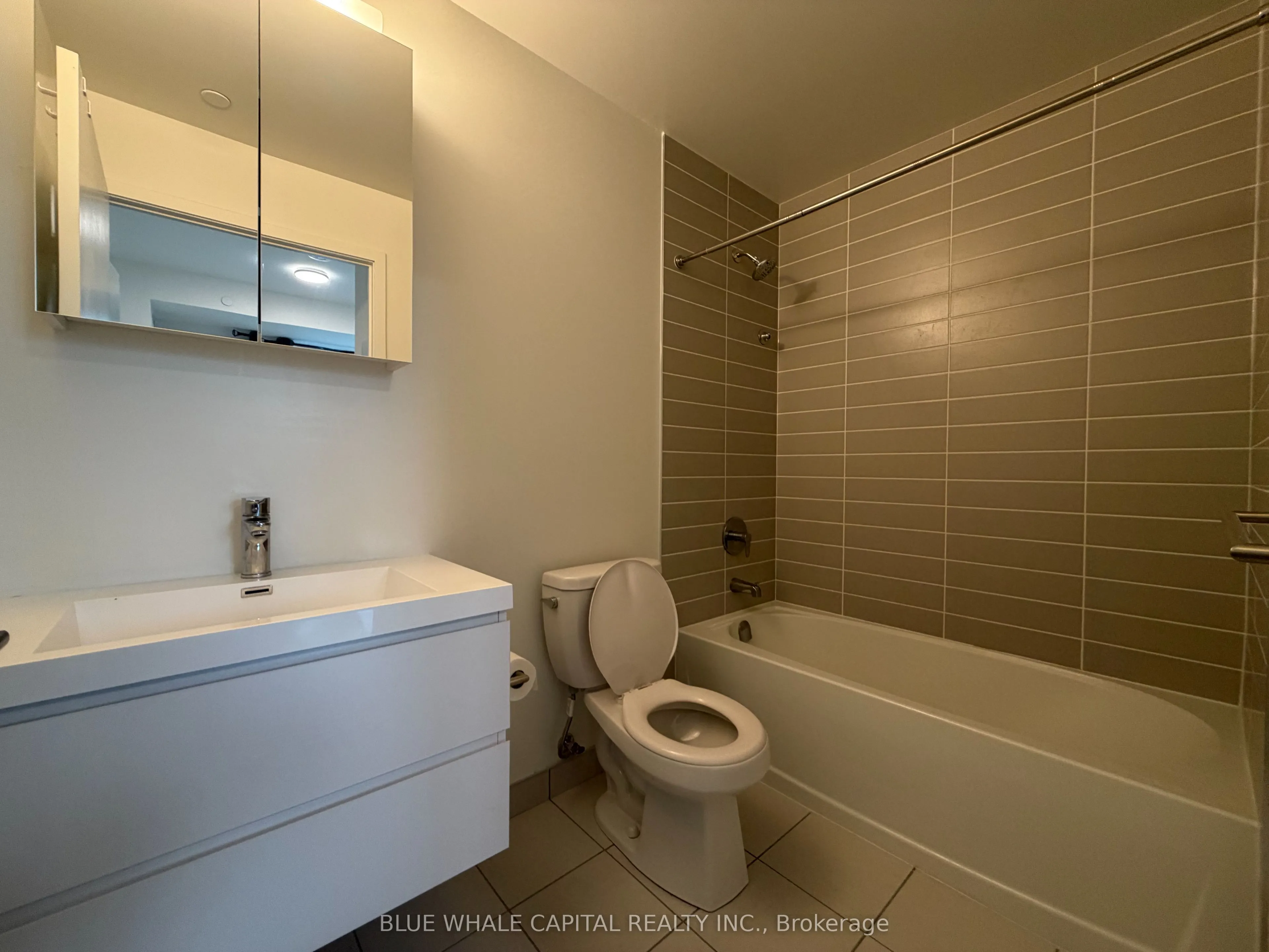 8119 Birchmount Road, #916