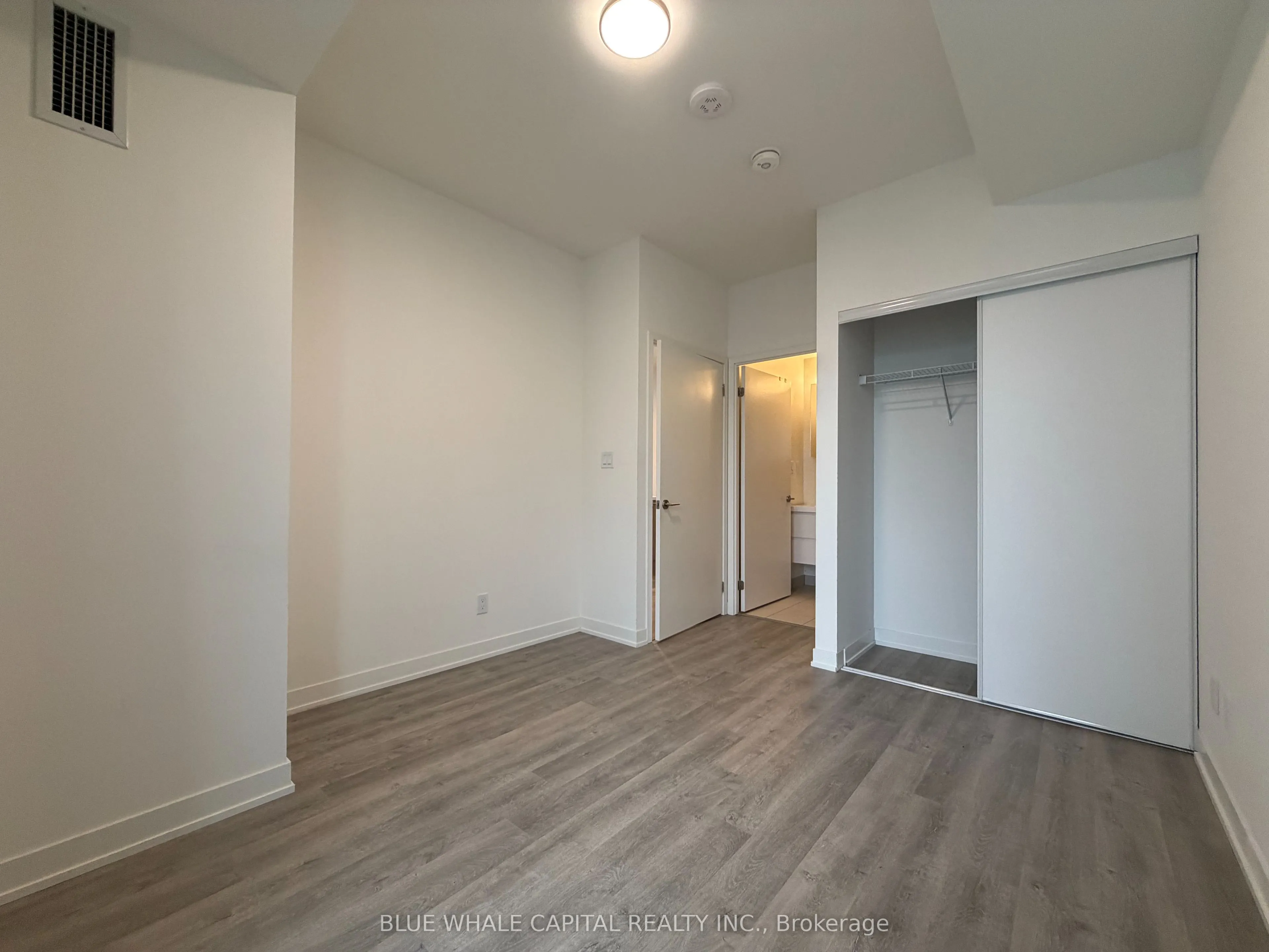8119 Birchmount Road, #916