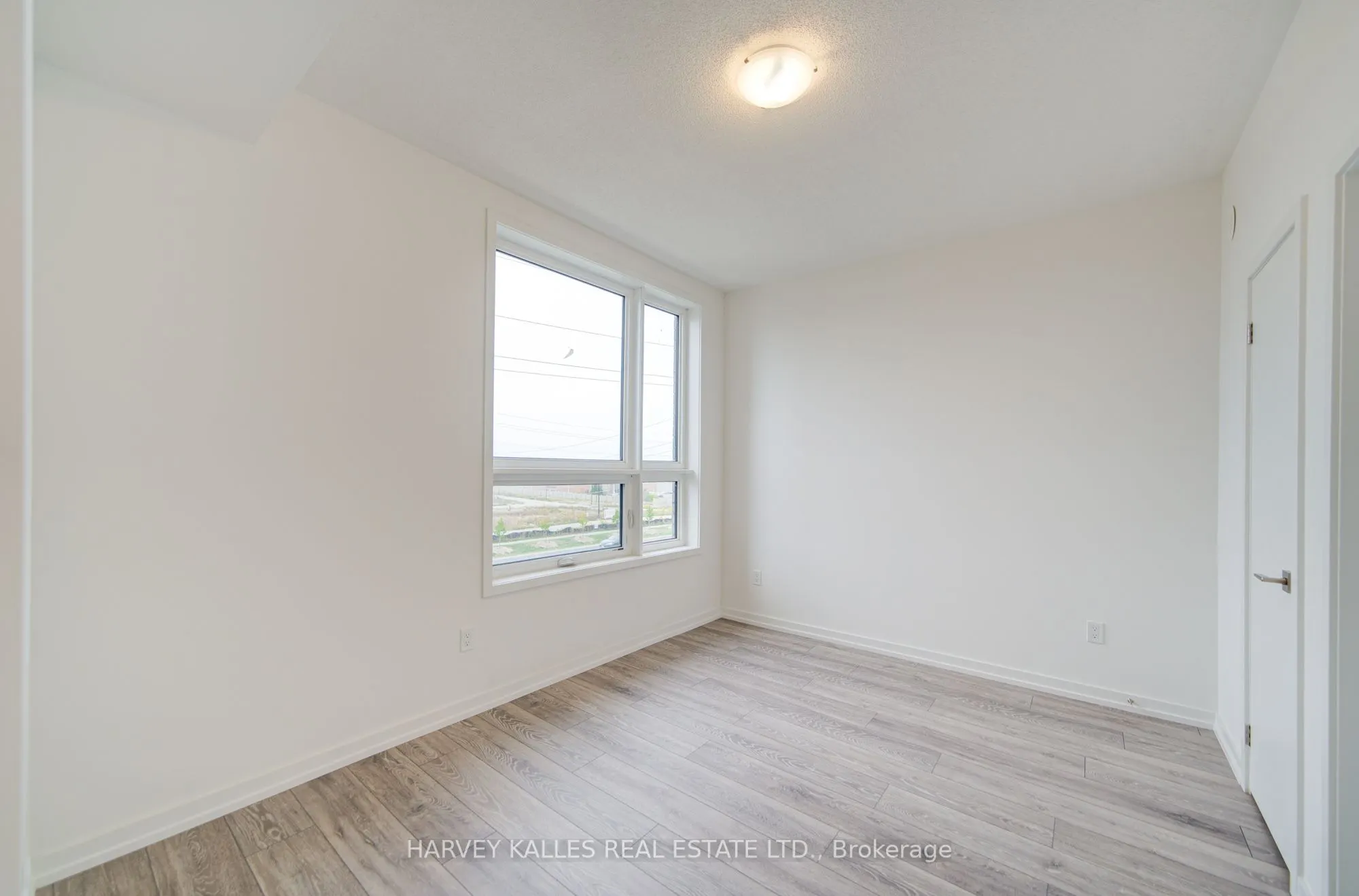12-14 Lytham Green Circle, #Unit 12