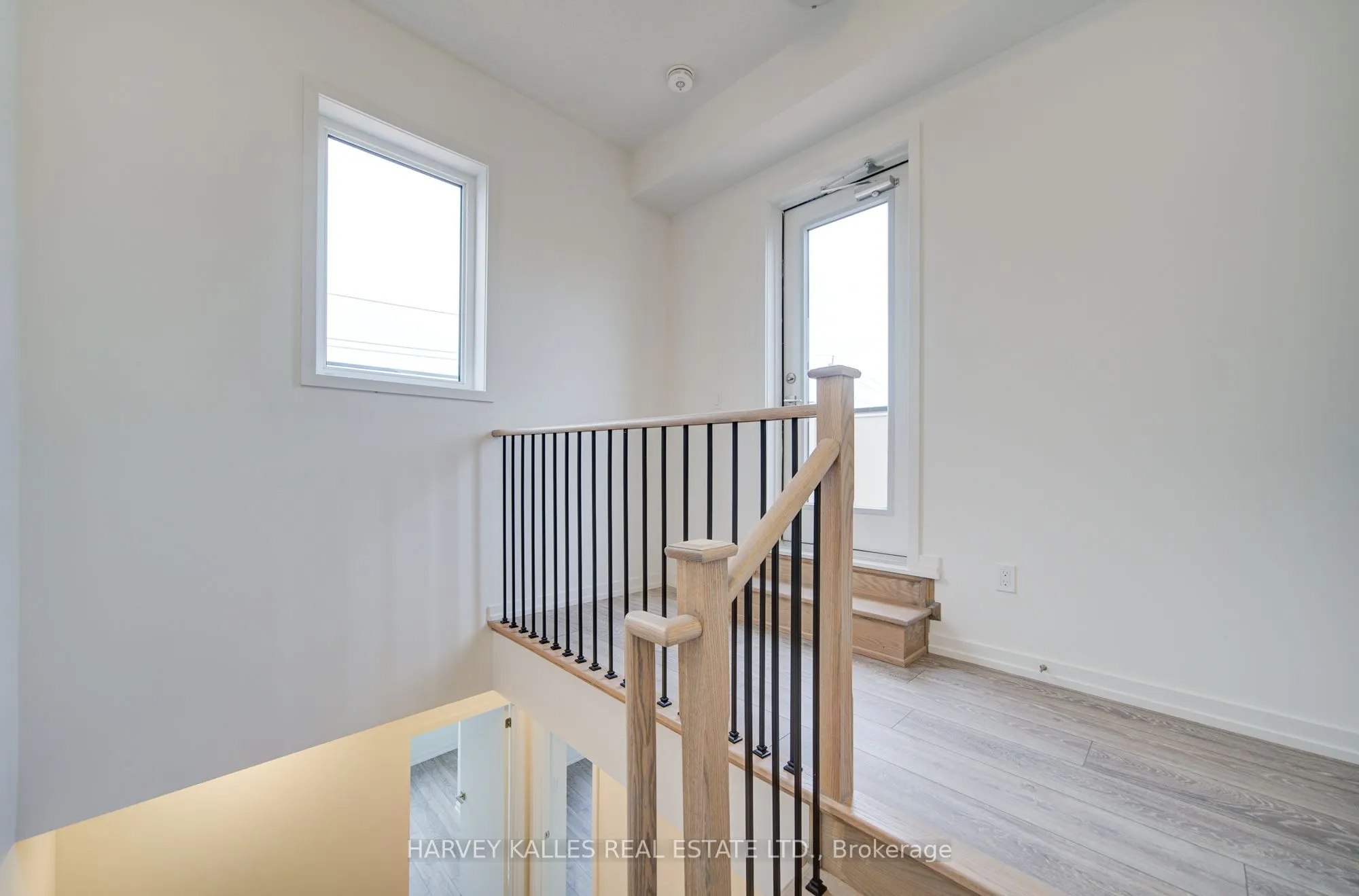 12-14 Lytham Green Circle, #Unit 12