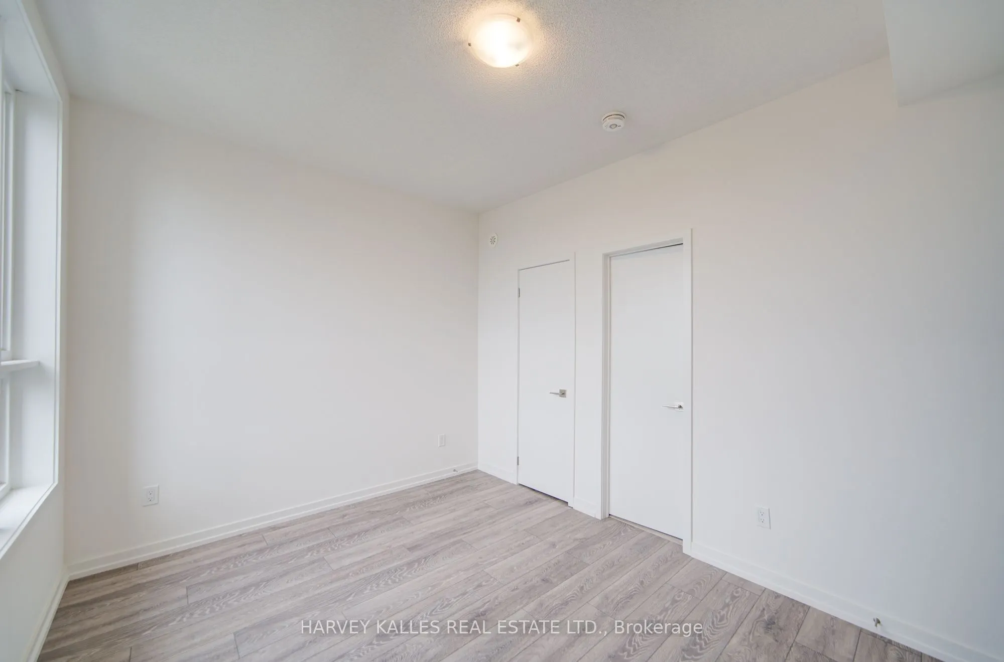 12-14 Lytham Green Circle, #Unit 12