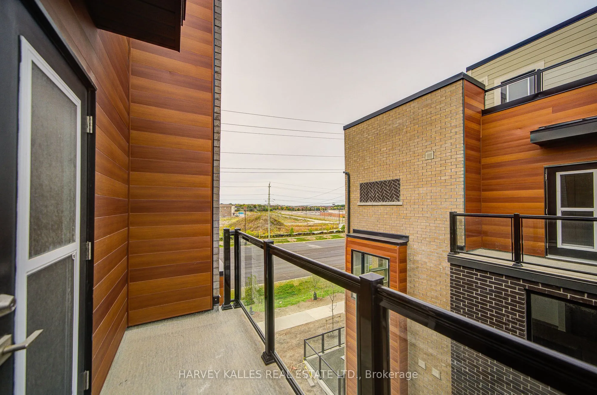 12-14 Lytham Green Circle, #Unit 12