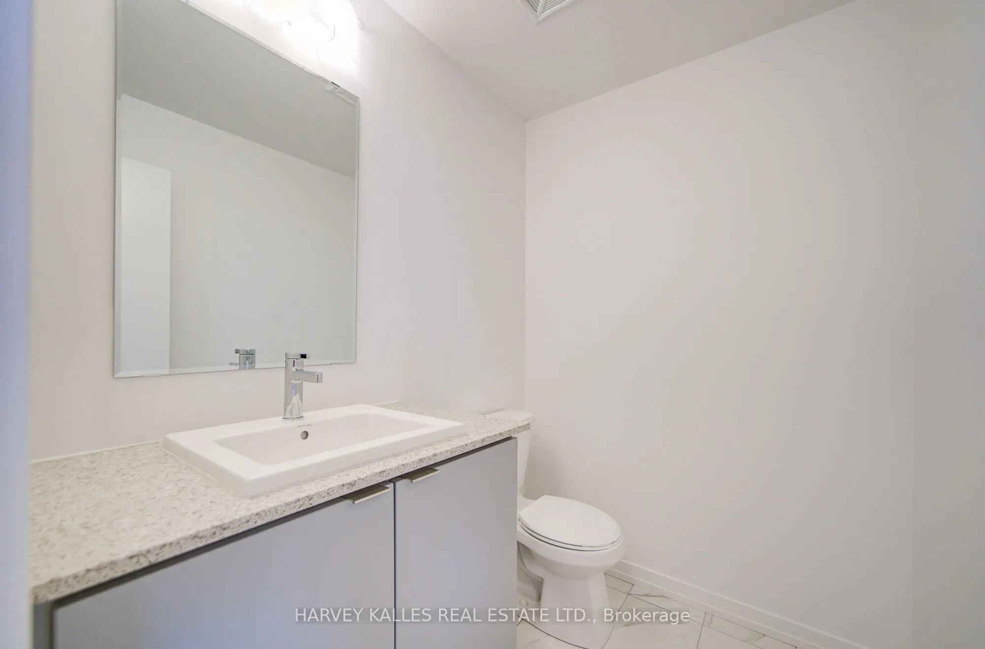12-14 Lytham Green Circle, #Unit 12