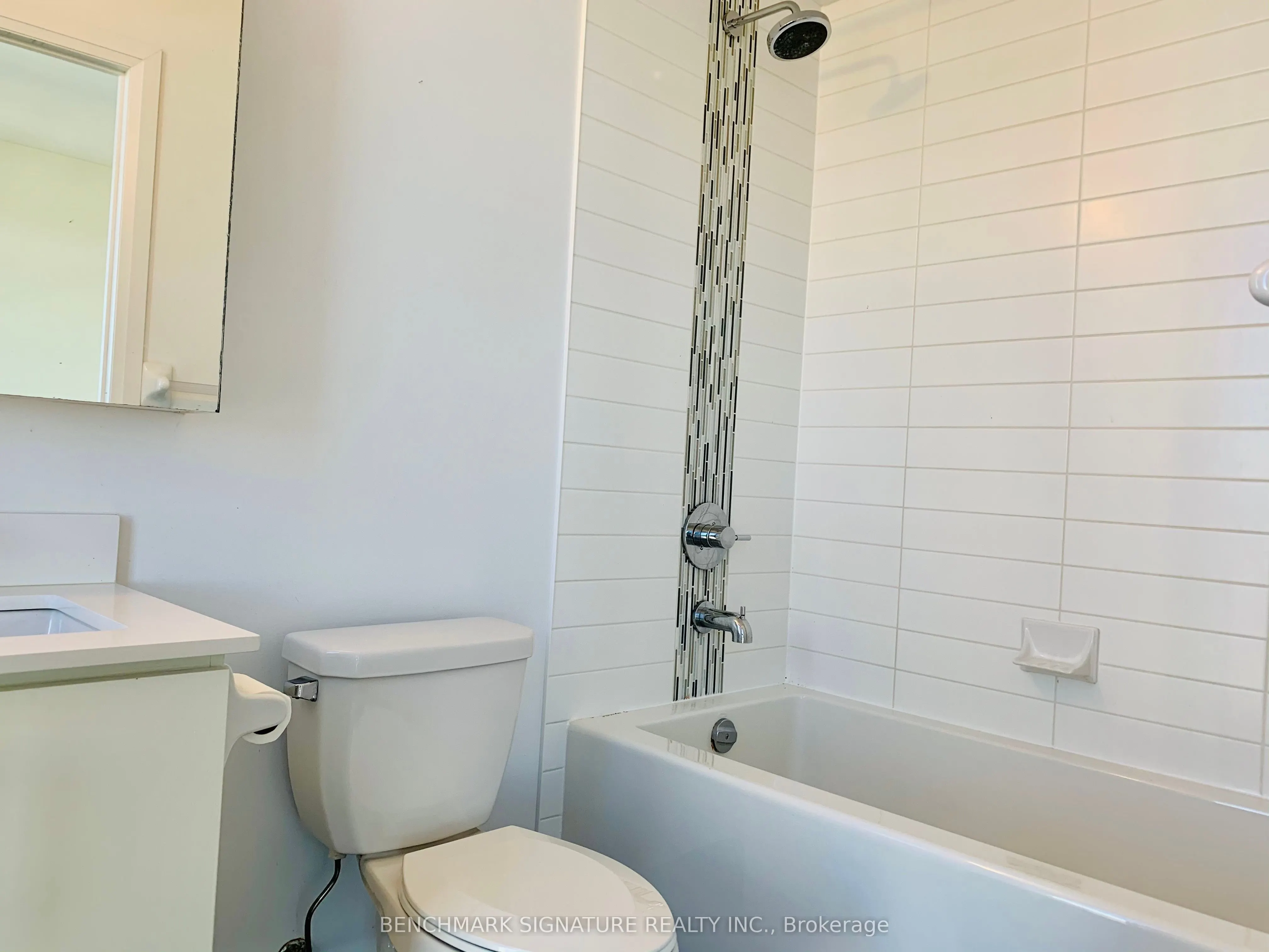 55 Oneida Crescent, #1908