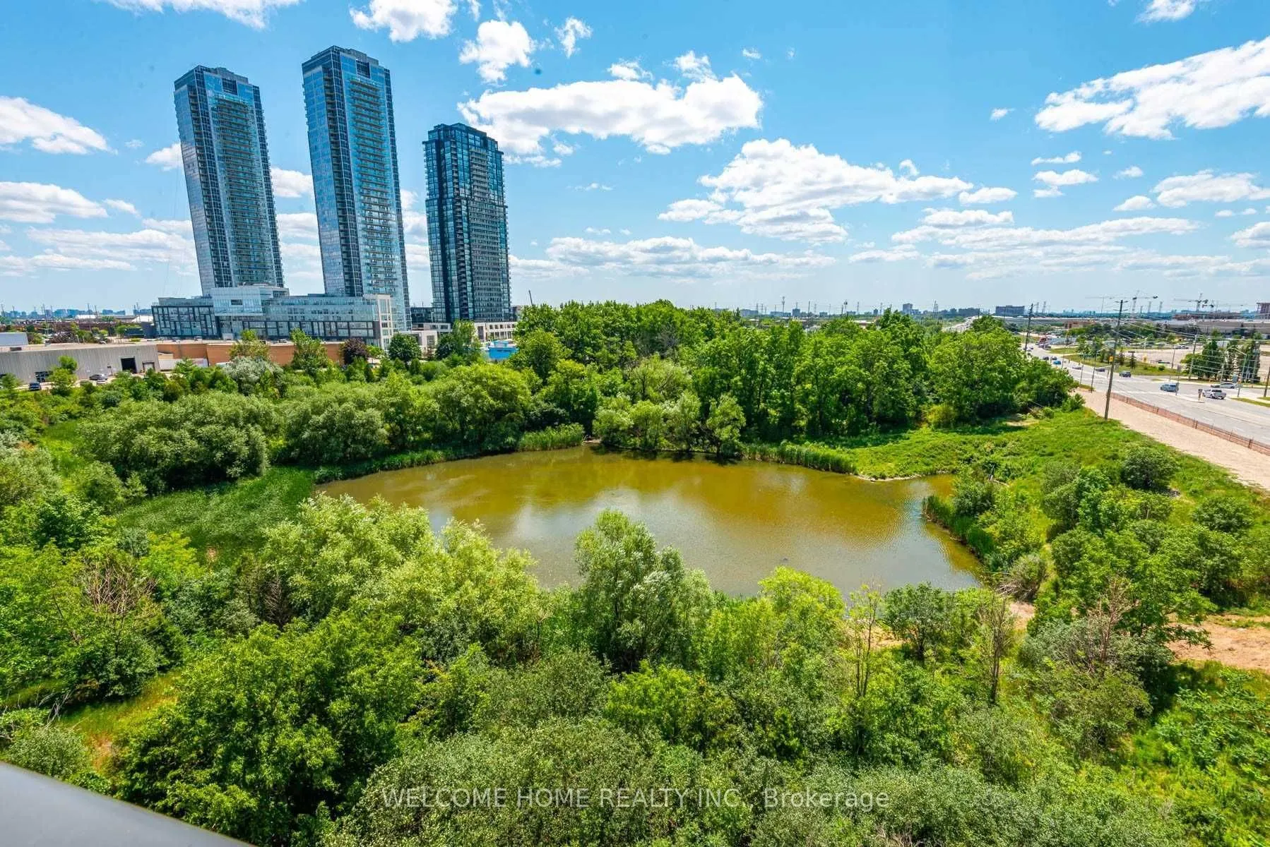 7895 Jane Street, #504