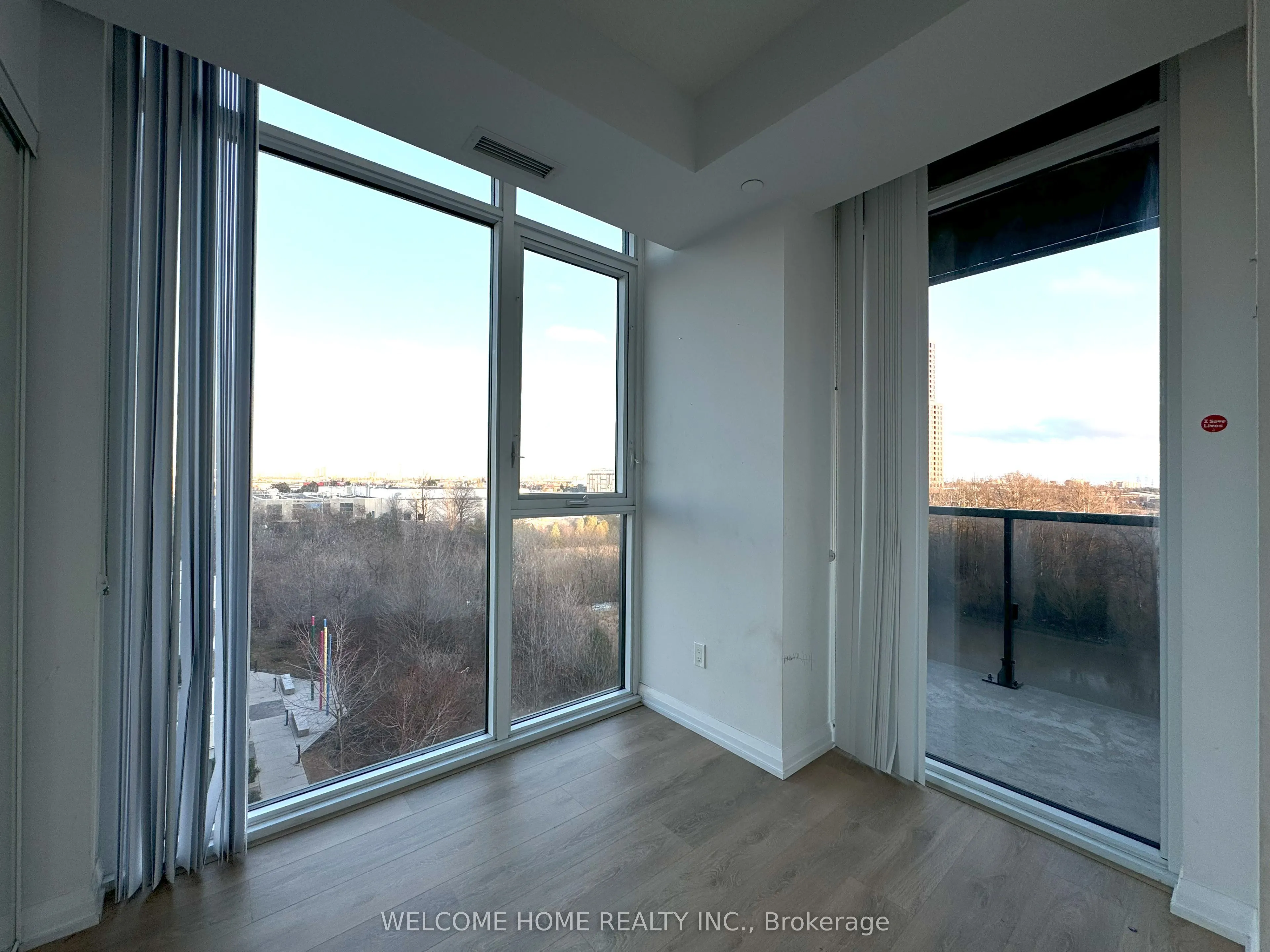 7895 Jane Street, #504