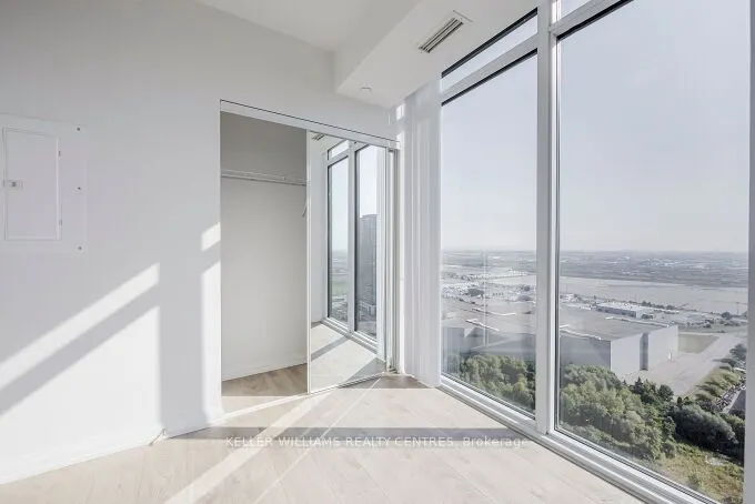 7895 Jane Street, #2804